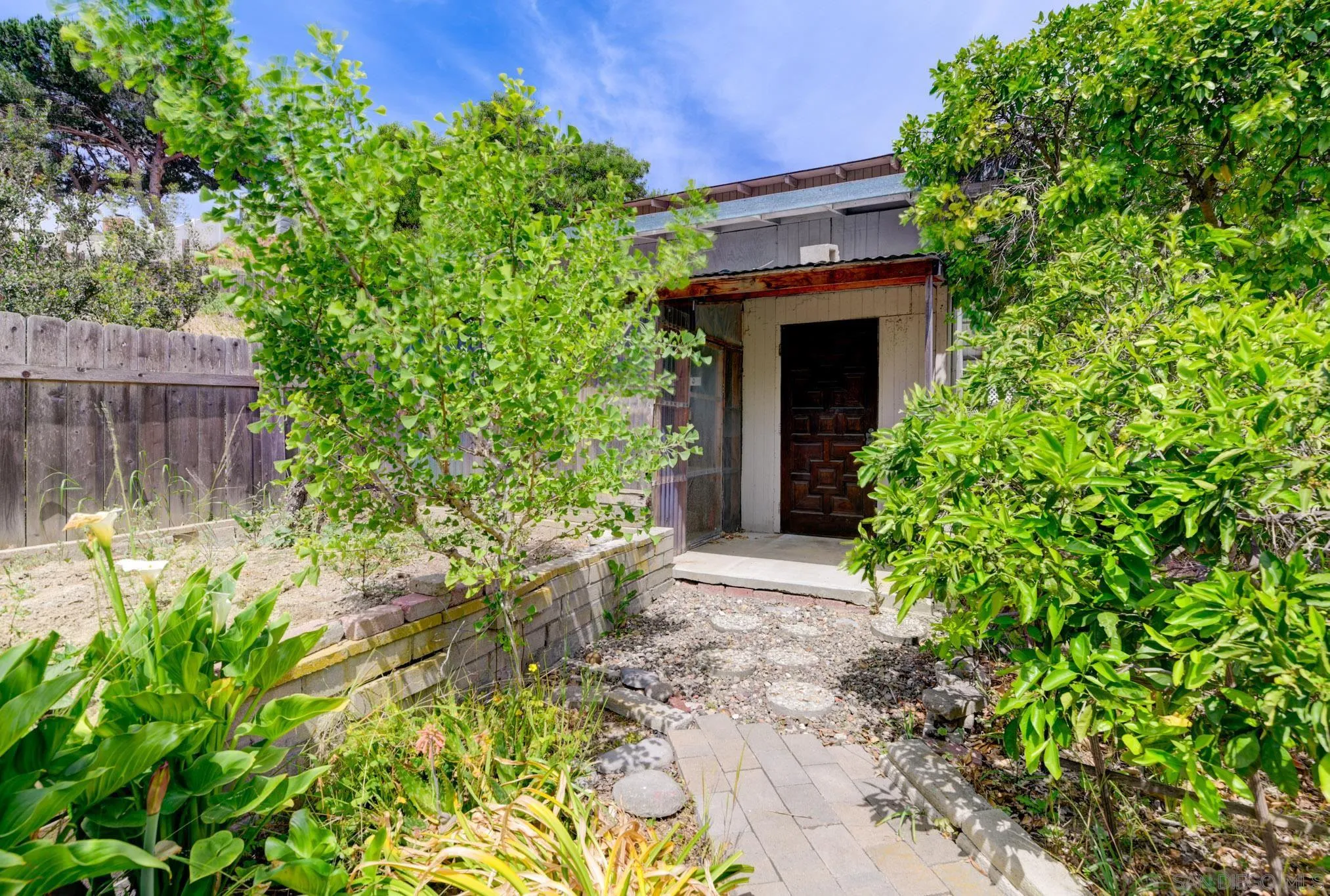 https://cdn.realtyfeed.com/cdn/127/260010111/835d4272ae1acfdcd00aa32d18e77937.webp