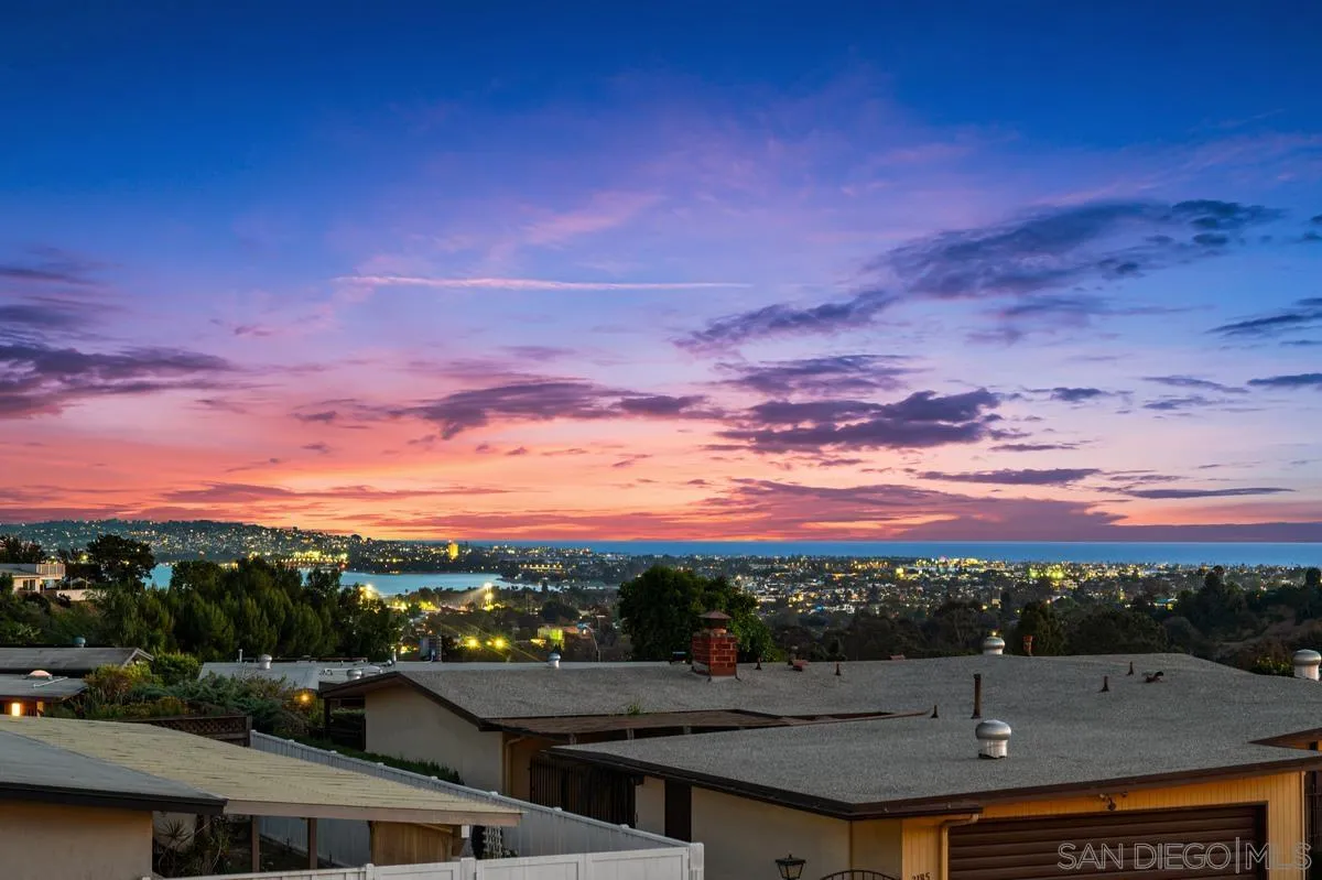 https://cdn.realtyfeed.com/cdn/127/260010112/bb03dbcc9ed6729fdec2a9a9a480a868.webp