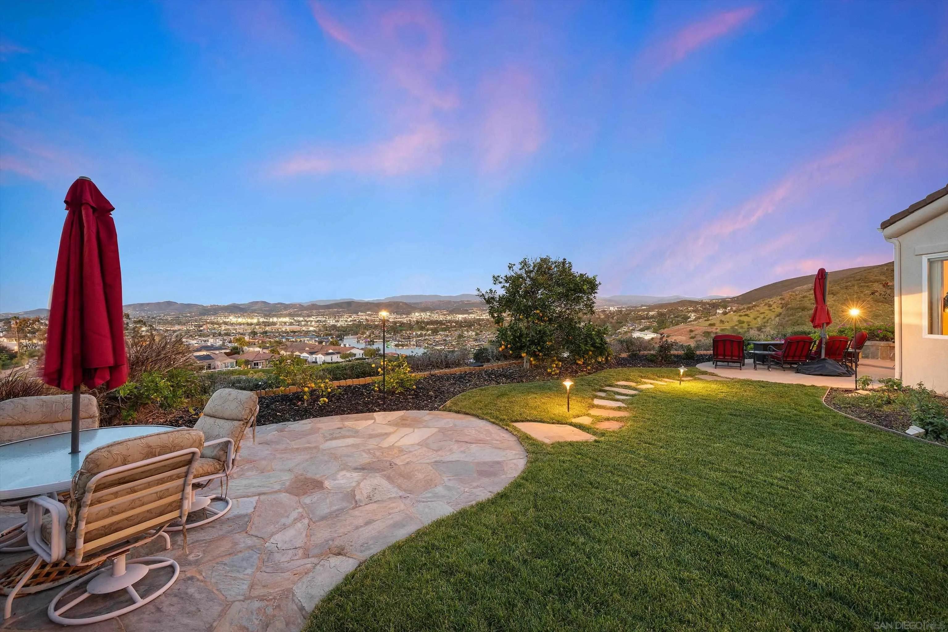 https://cdn.realtyfeed.com/cdn/127/260010113/2b20489674807fdf74b960588f6c936c.webp