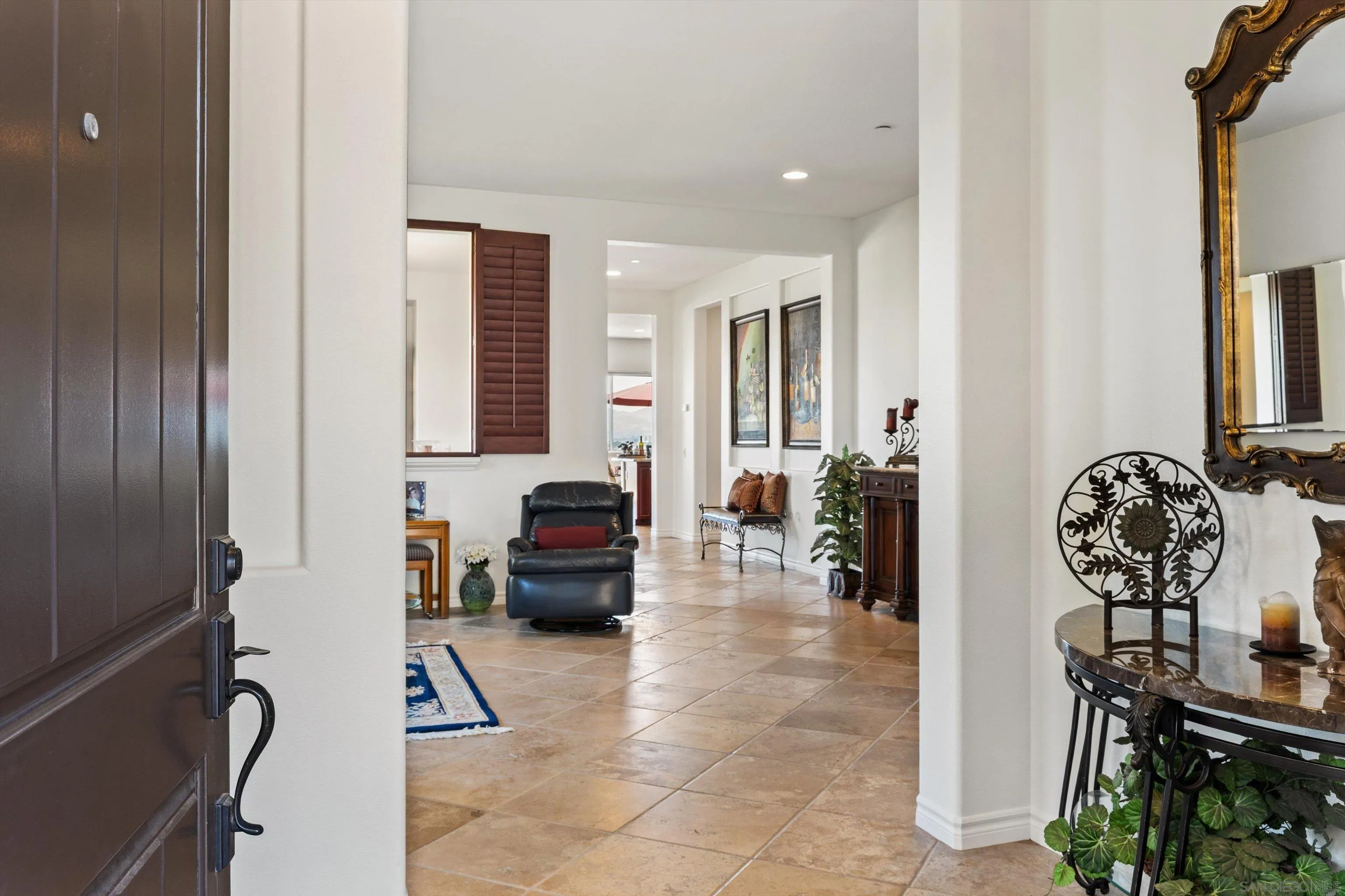 https://cdn.realtyfeed.com/cdn/127/260010113/8e08bb85d5417cf898f4307069227fbf.webp