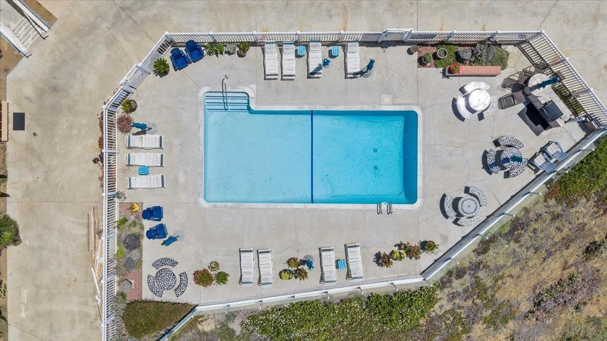 Photo #42: 260010115 Listing: Photo #42