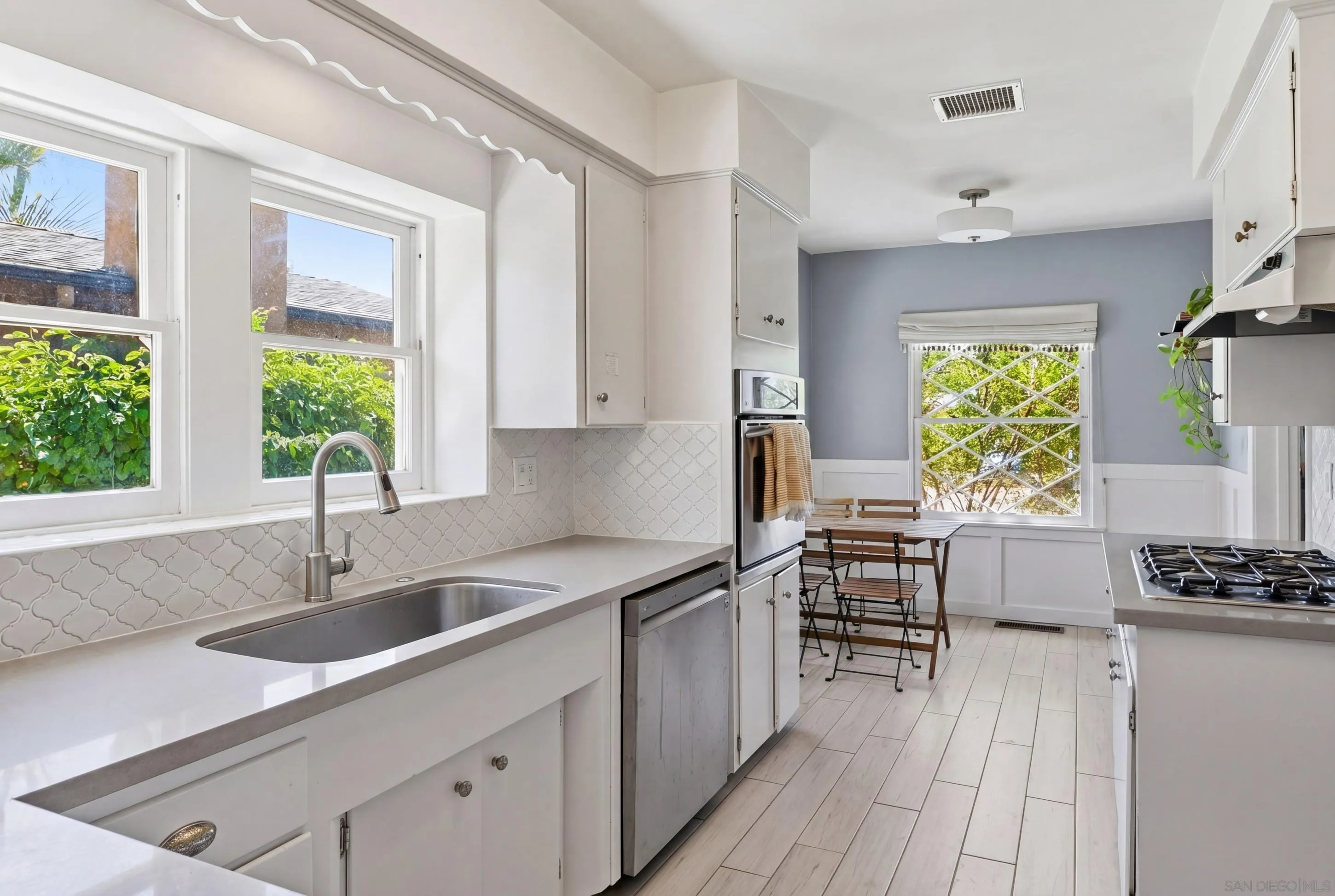 https://cdn.realtyfeed.com/cdn/127/260010119/b4ed892f9af7447d00207369a1bf3ff8.webp