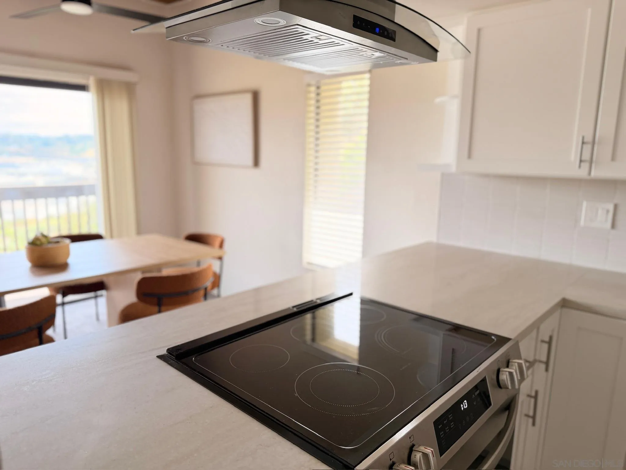 Photo #9: 260010124 Listing: Photo #9