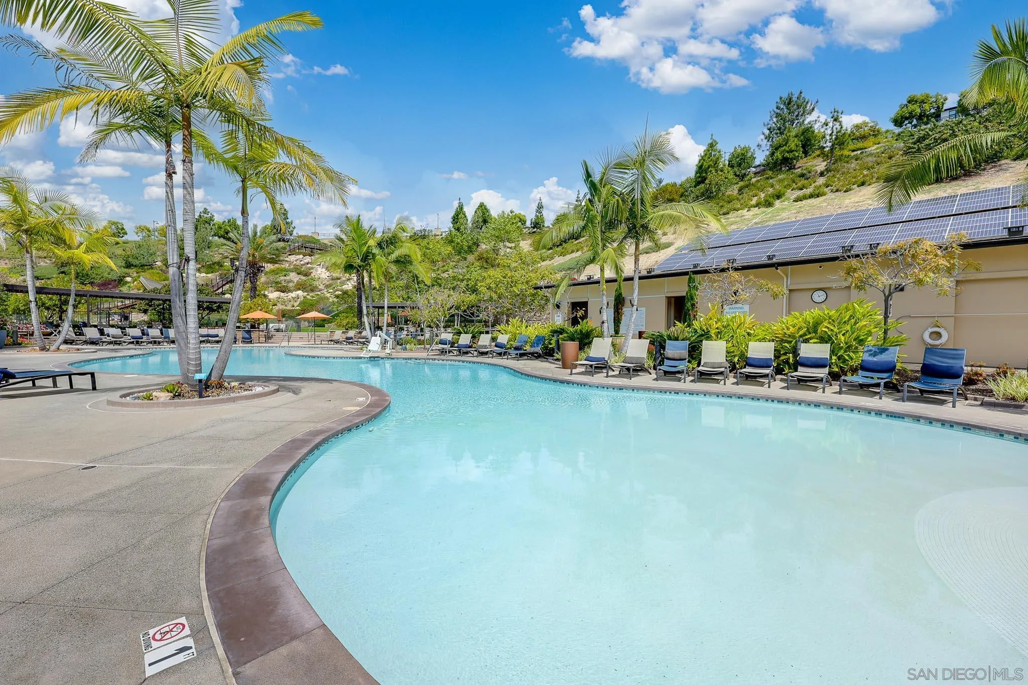 Photo #19: 260010126 Listing: Photo #19