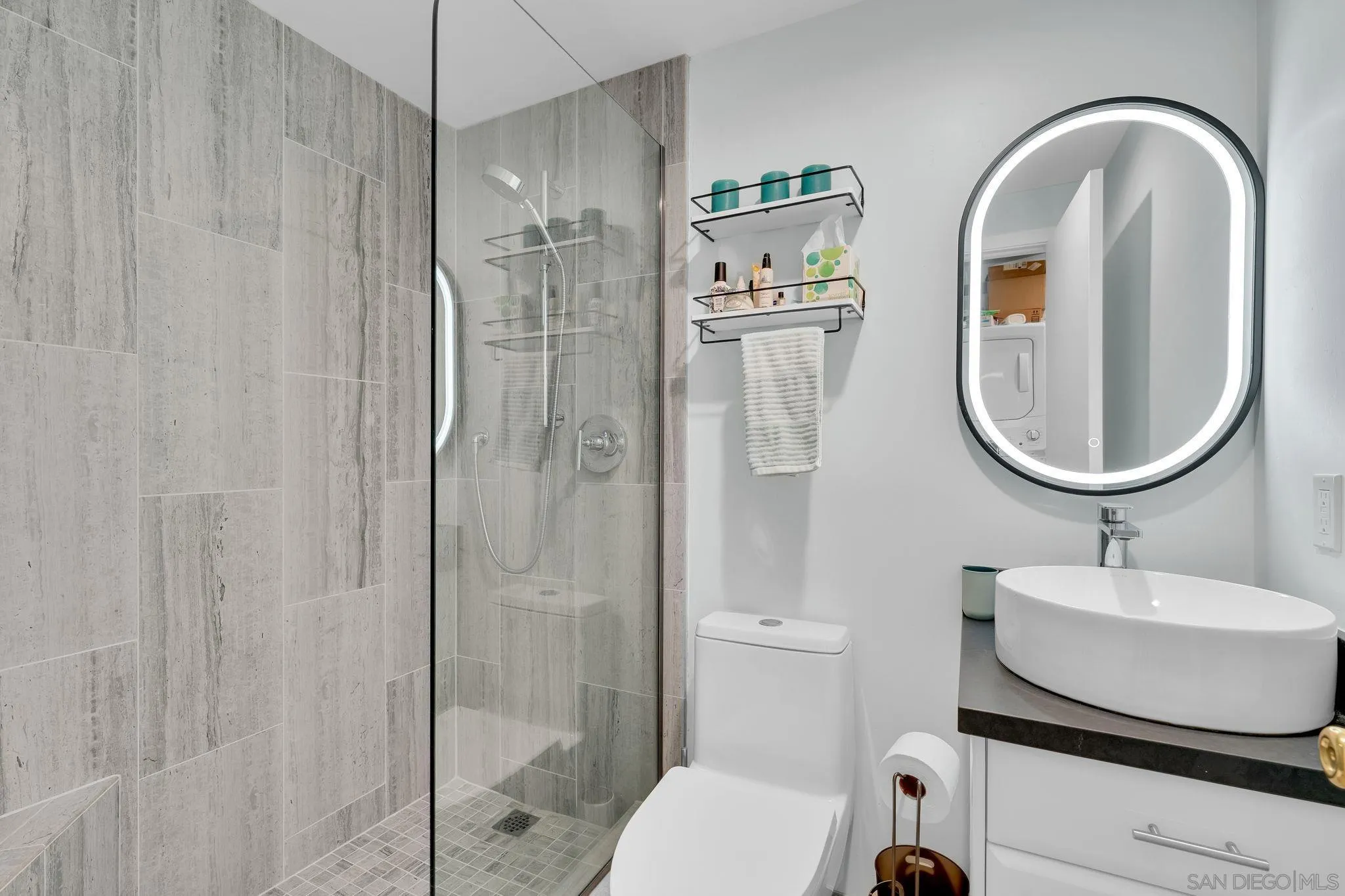 Photo #27: 260010127 Listing: Photo #27