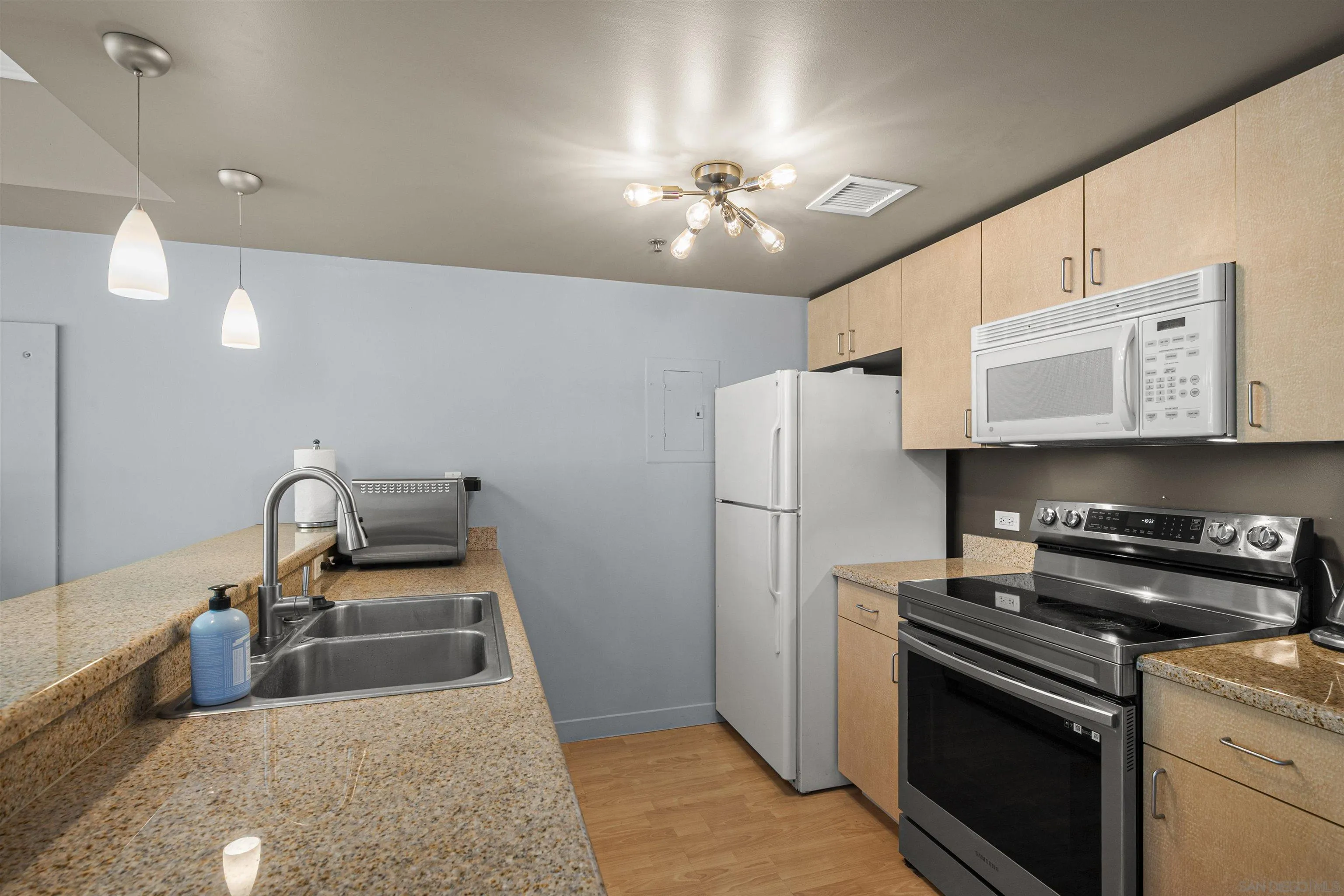 425 Beech UNIT 854, San Diego, CA, 92101