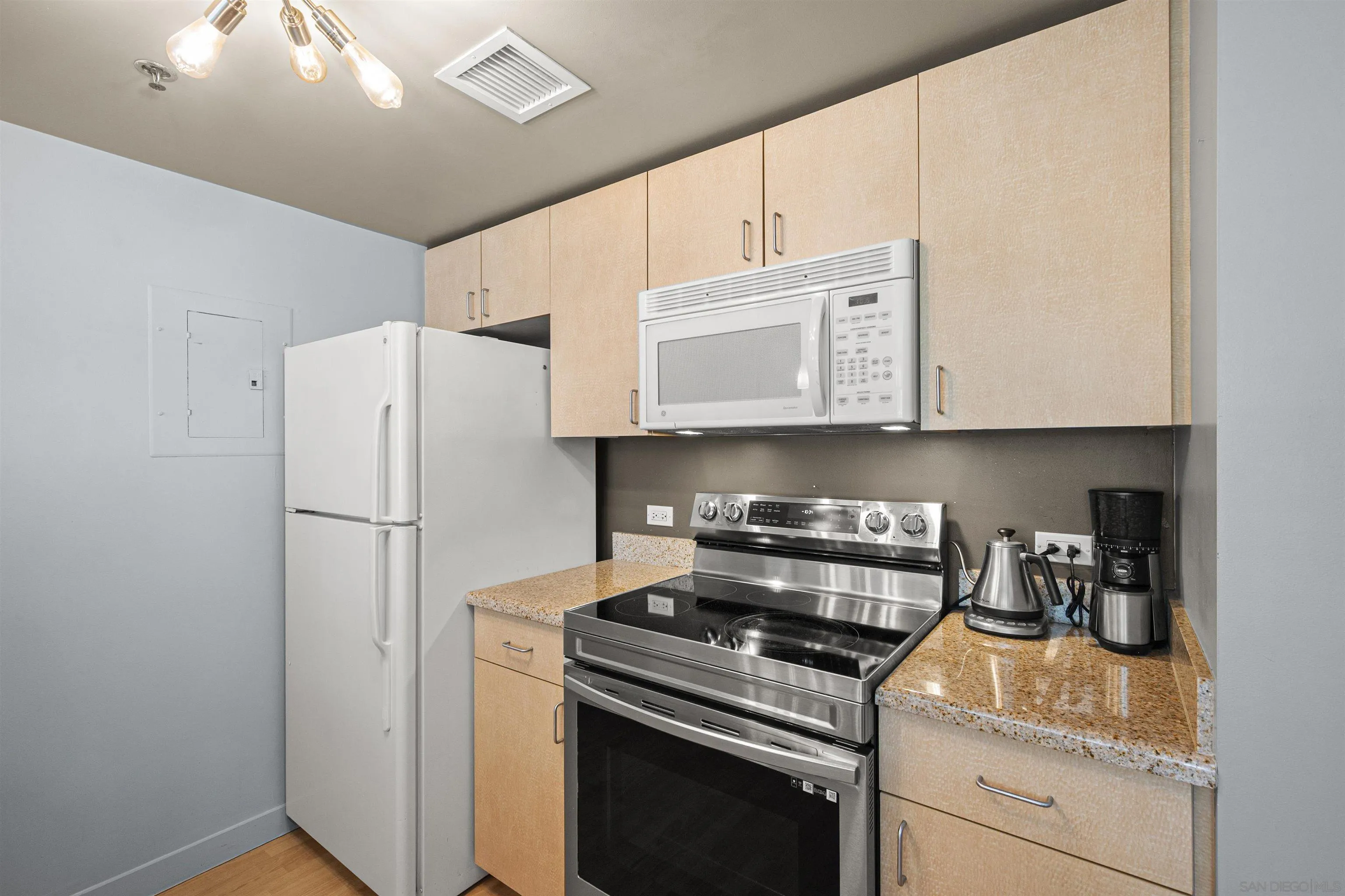 425 Beech UNIT 854, San Diego, CA, 92101