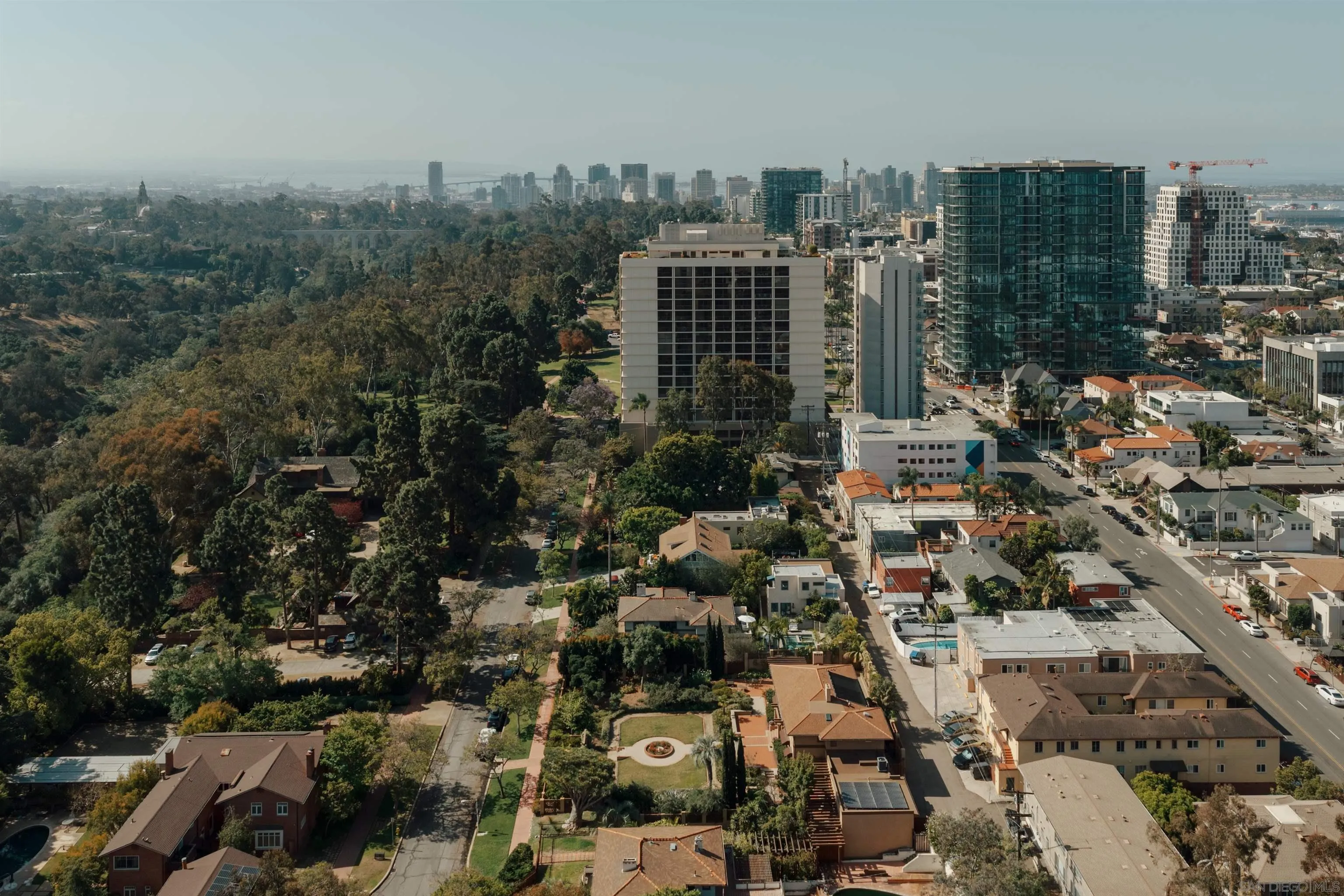 https://cdn.realtyfeed.com/cdn/127/260010133/03f51acad5e854d3bcbfe5436e6ce10e.webp