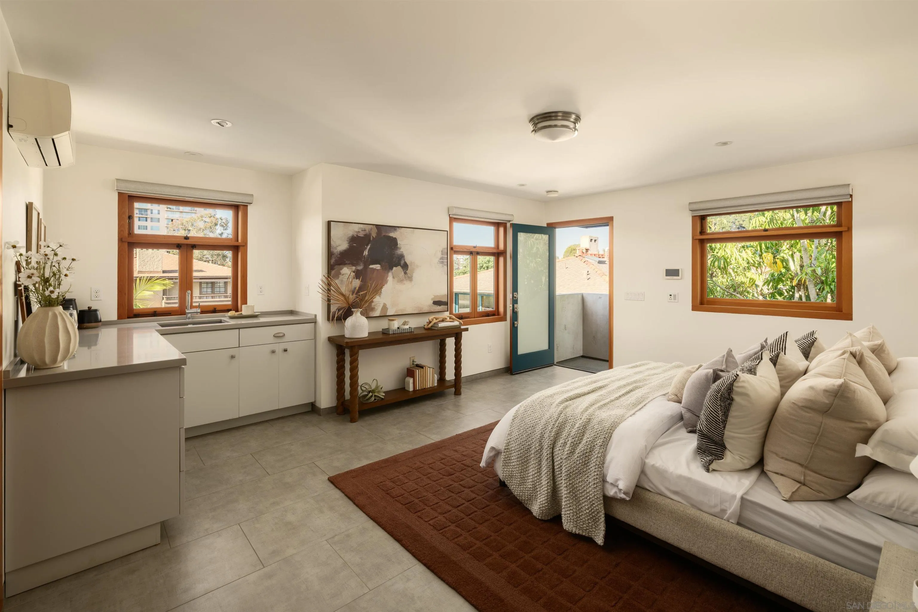 https://cdn.realtyfeed.com/cdn/127/260010133/9933b405d28742fe4966aaa6ca619383.webp