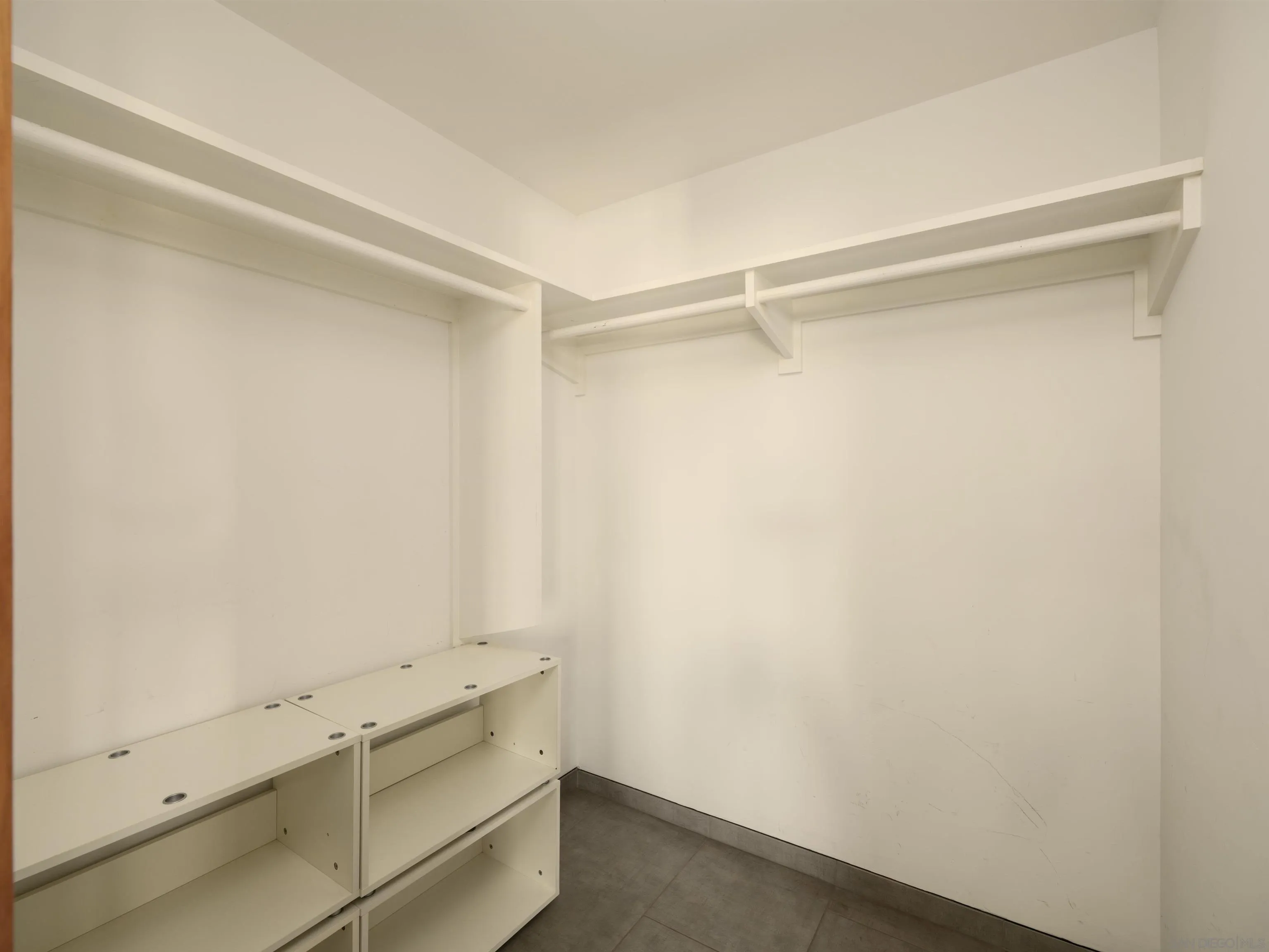 https://cdn.realtyfeed.com/cdn/127/260010133/c0729237d310bbaadb751f991f87f655.webp