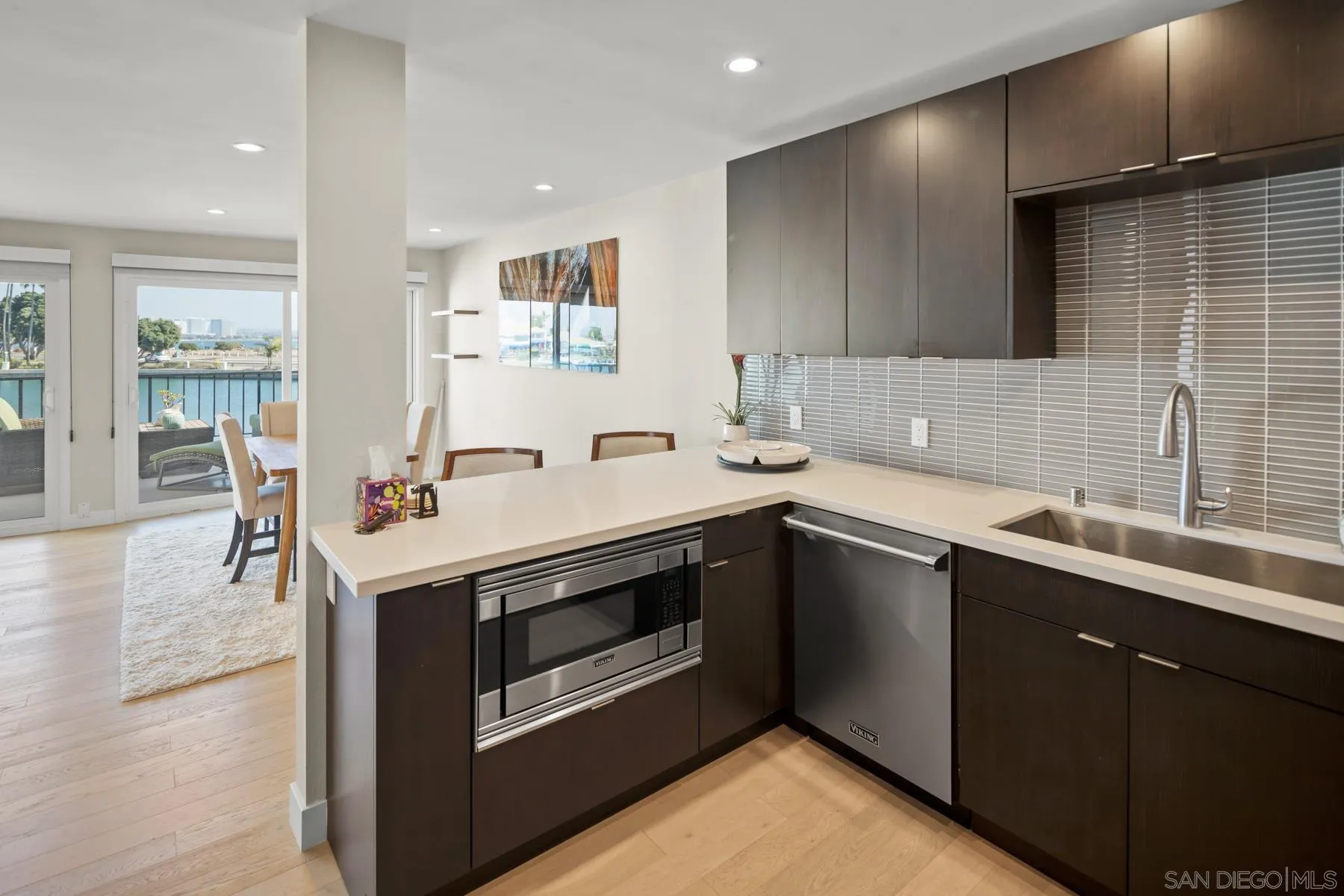 https://cdn.realtyfeed.com/cdn/127/260010135/95292e55839d94677a186d434471e4f6.webp