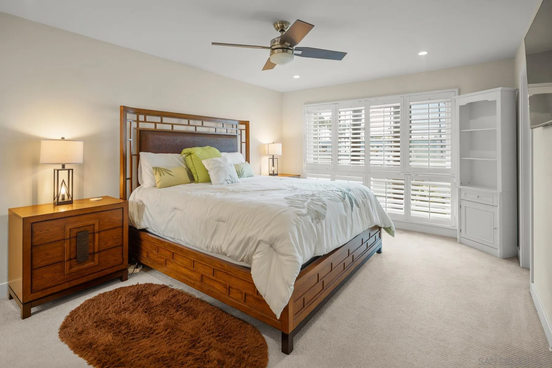 https://cdn.realtyfeed.com/cdn/127/260010135/cd269aa6605d226f0bf7a723a60d5fe9.webp