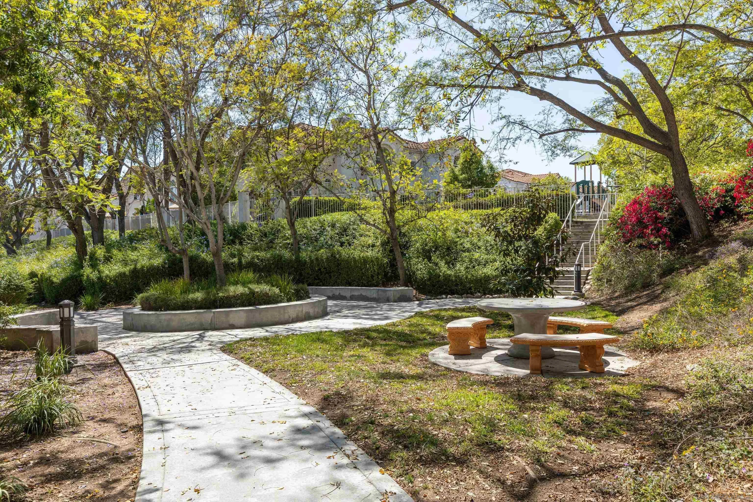 Photo #29: 260010136 Listing: Photo #29