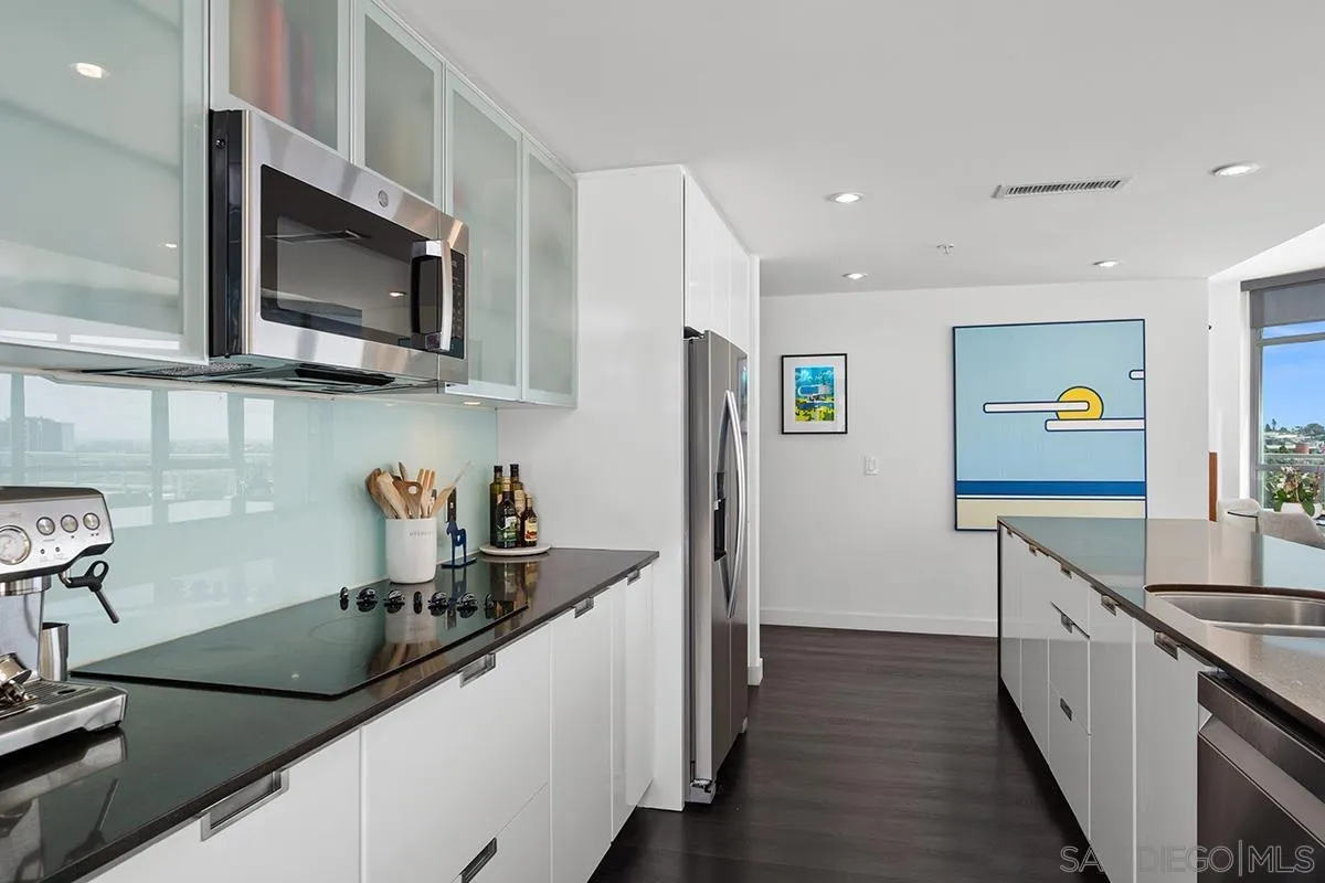 Photo #17: 260010137 Listing: Photo #17