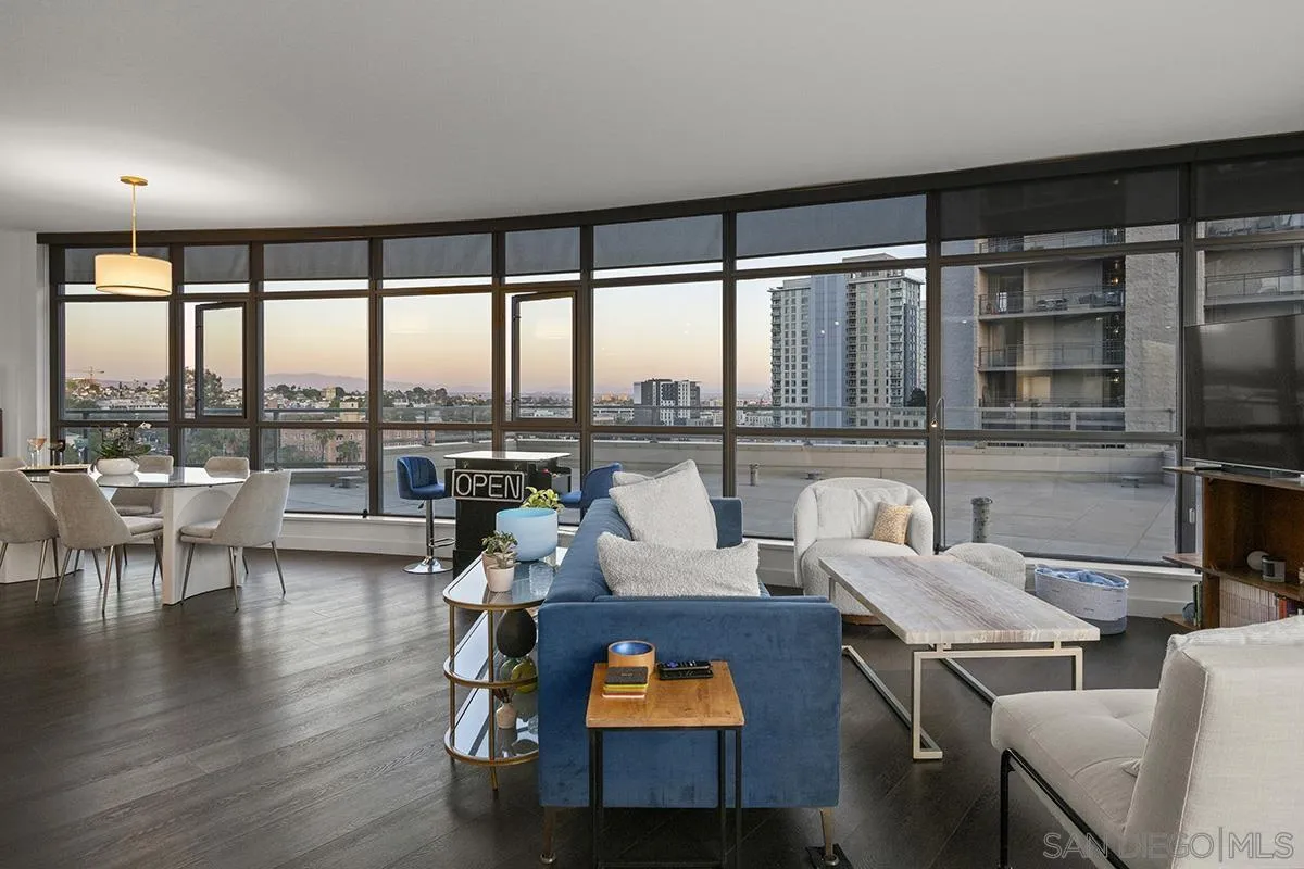 https://cdn.realtyfeed.com/cdn/127/260010137/739f44d7e5a0e897f3aa1171a03872e9.webp