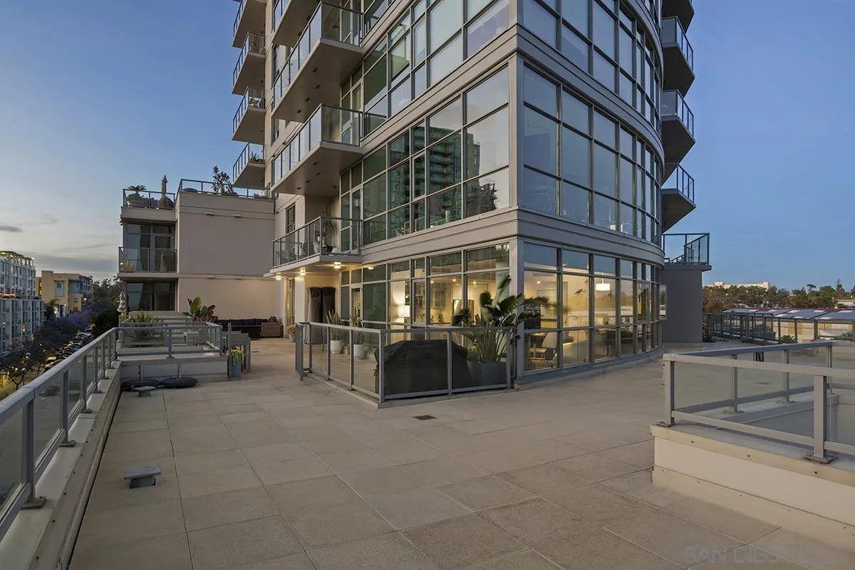 https://cdn.realtyfeed.com/cdn/127/260010137/7c35299e2f431a137d87126b32c49aa9.webp
