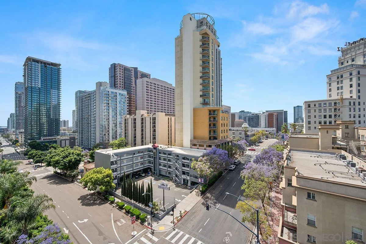 Photo #23: 260010137 Listing: Photo #23