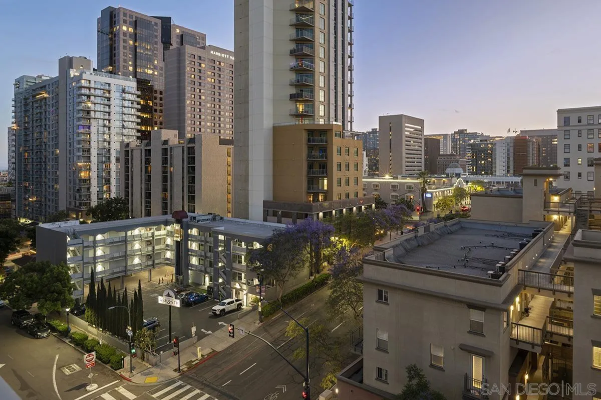 Photo #44: 260010137 Listing: Photo #44