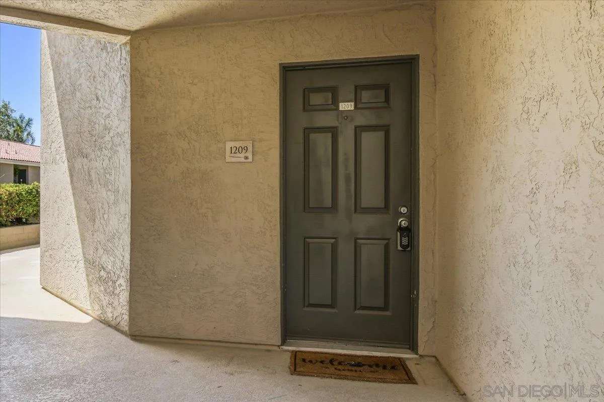 Photo #14: 260010138 Listing: Photo #14