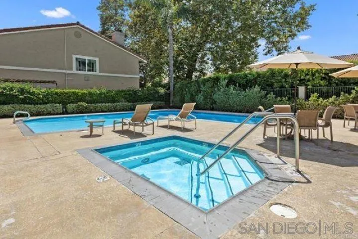 Photo #17: 260010138 Listing: Photo #17