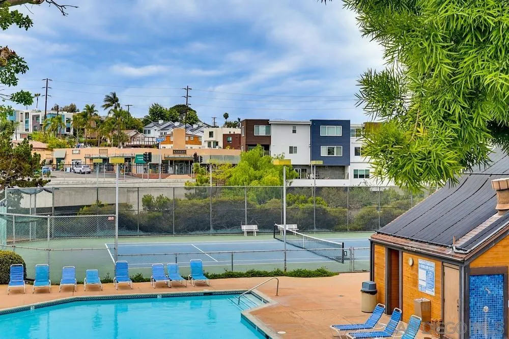 Photo #47: 260010139 Listing: Photo #47