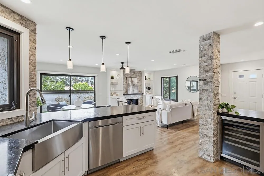 Photo #9: 260010139 Listing: Photo #9