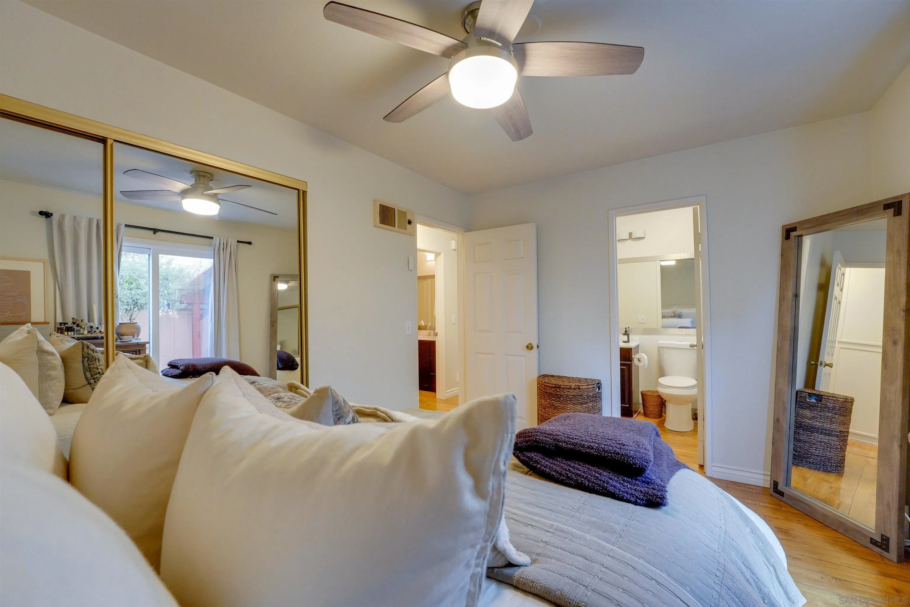 Photo #21: 260010146 Listing: Photo #21