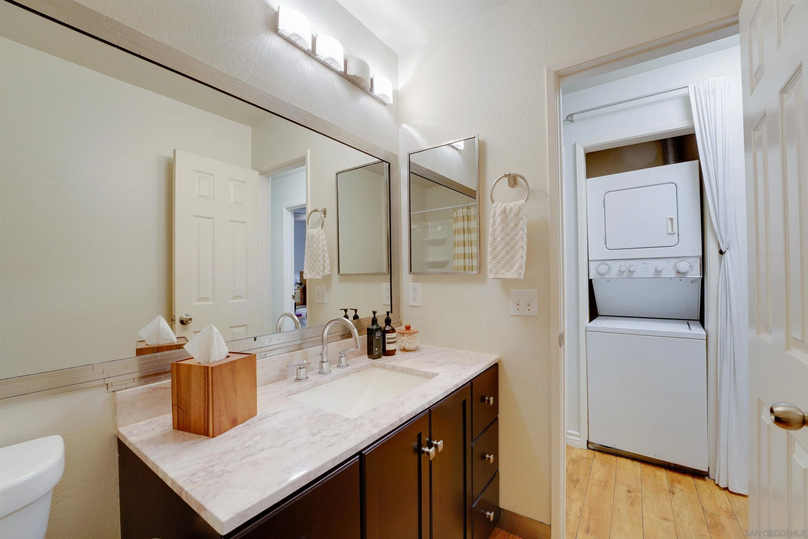 Photo #16: 260010146 Listing: Photo #16