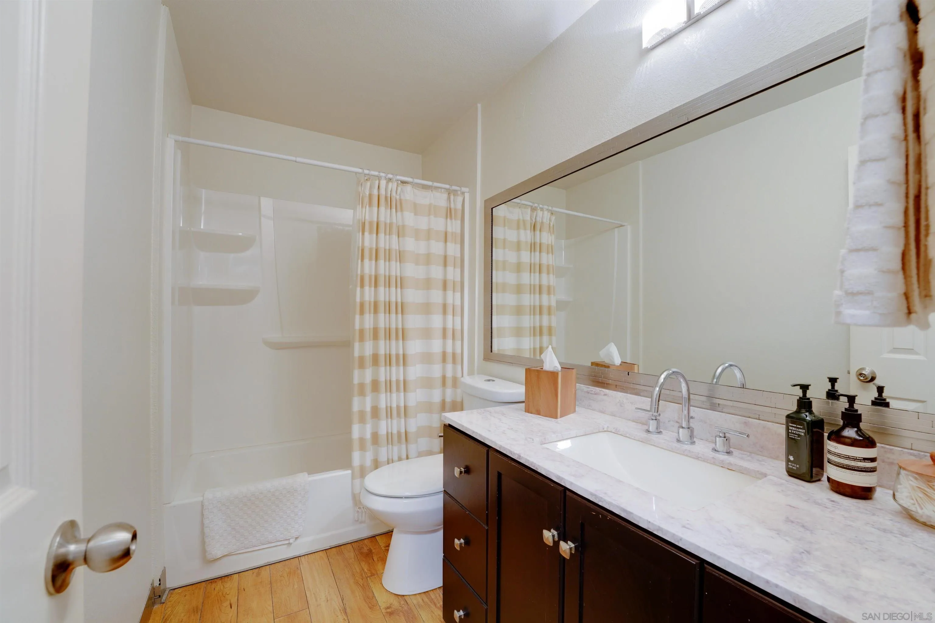 Photo #15: 260010146 Listing: Photo #15