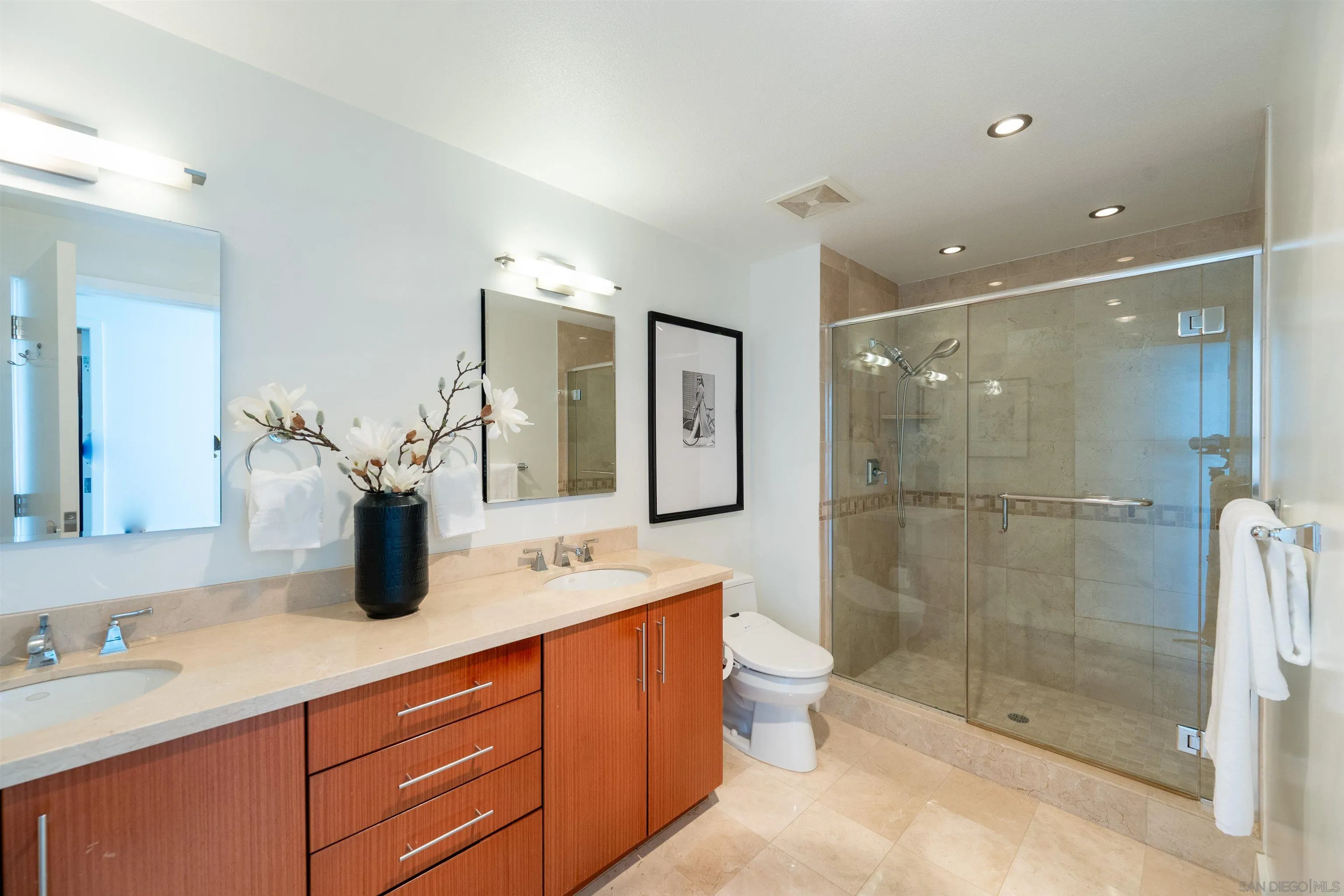 Photo #35: 260010150 Listing: Photo #35