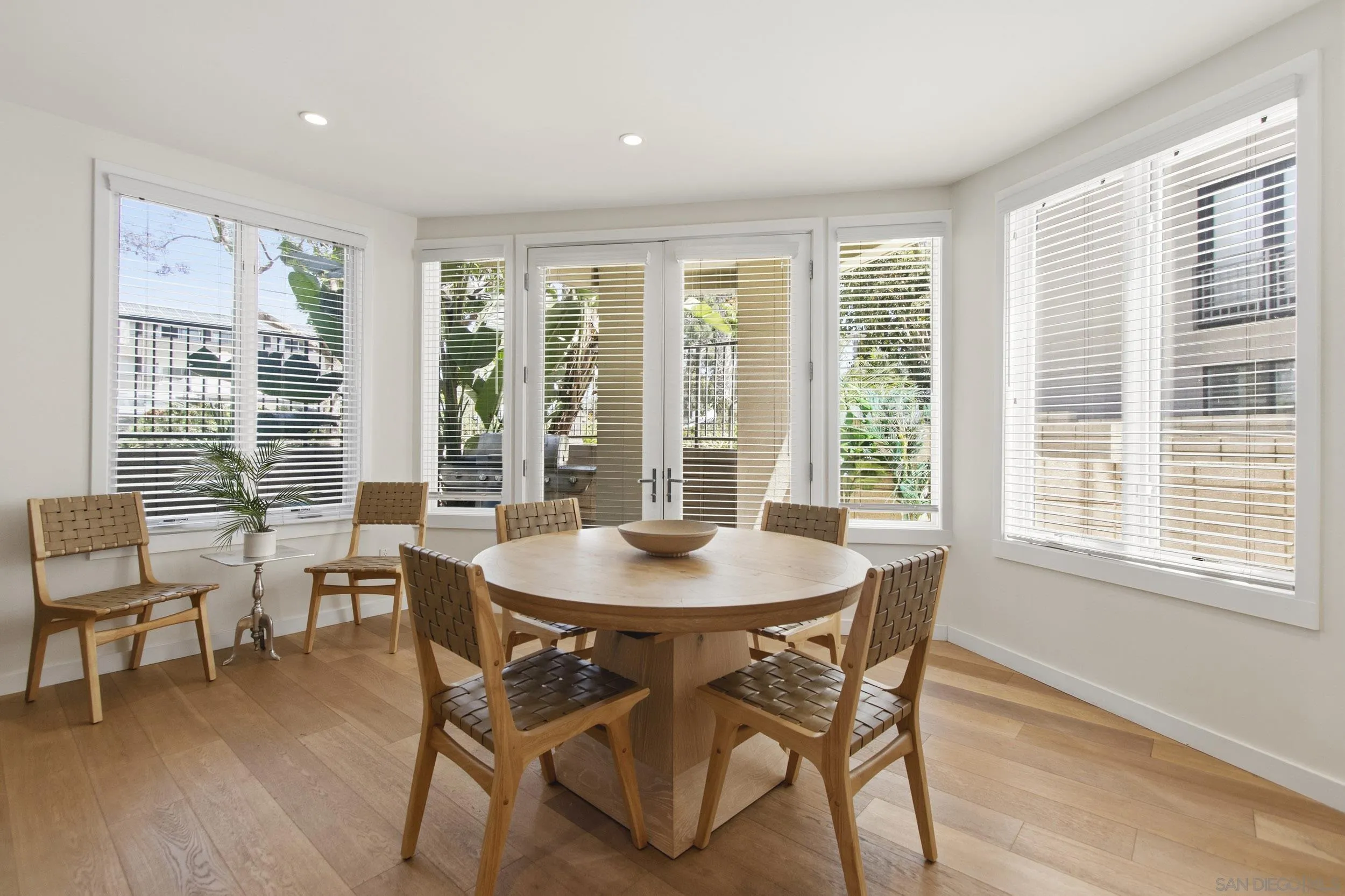 Photo #9: 260010154 Listing: Photo #9