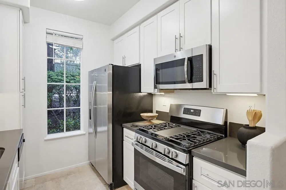 Photo #9: 260010156 Listing: Photo #9