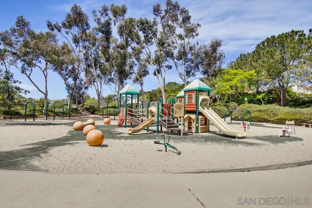 Photo #34: 260010156 Listing: Photo #34