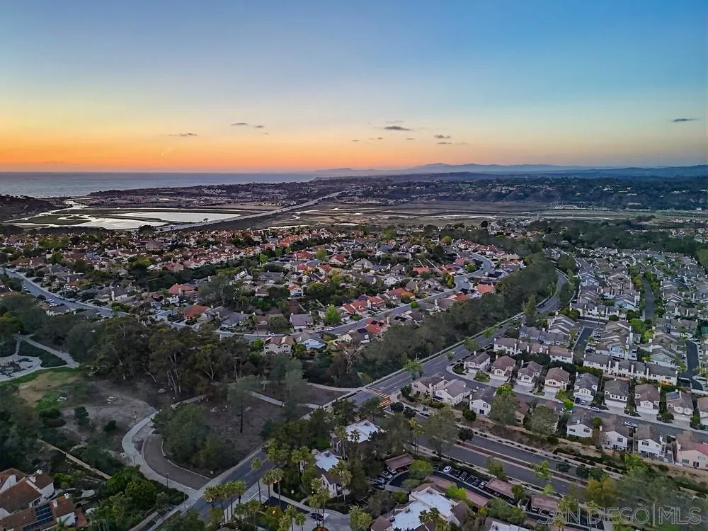 Photo #37: 260010156 Listing: Photo #37