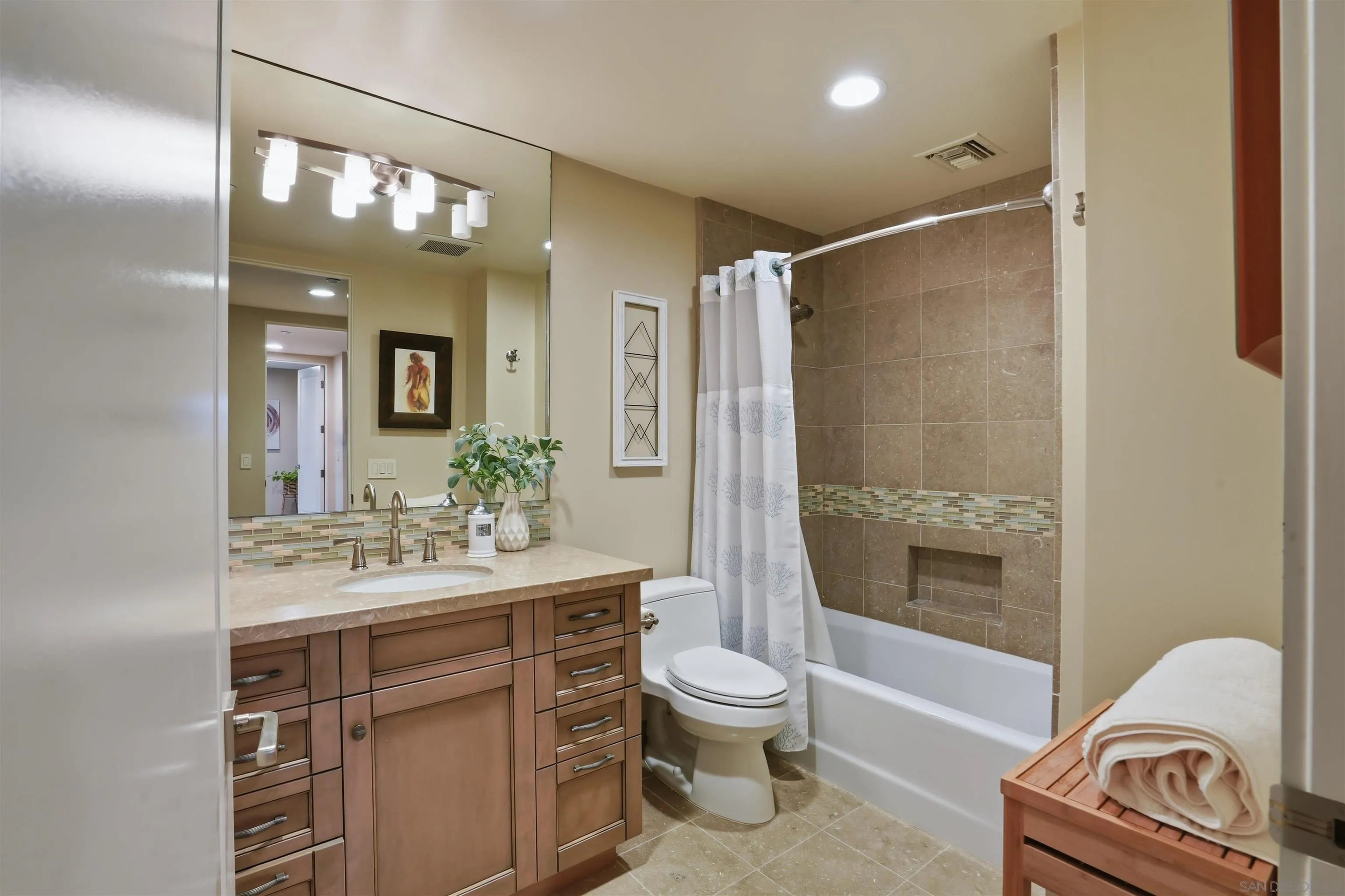 Photo #18: 260010157 Listing: Photo #18