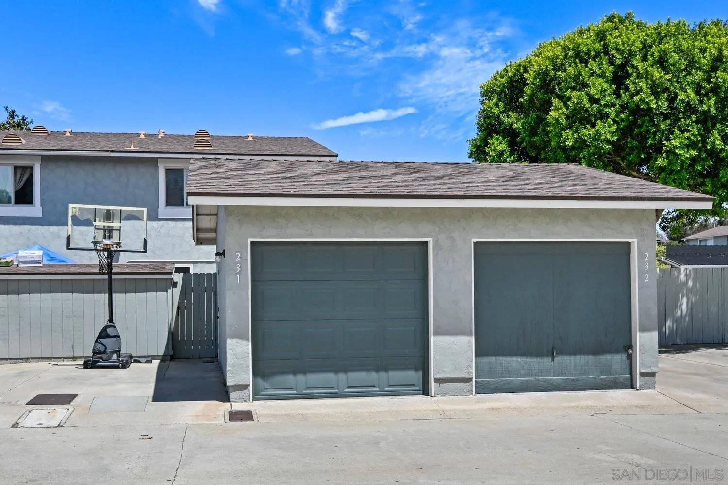 https://cdn.realtyfeed.com/cdn/127/260010160/120e9a4311f6855d0146103a19cb5f83.webp