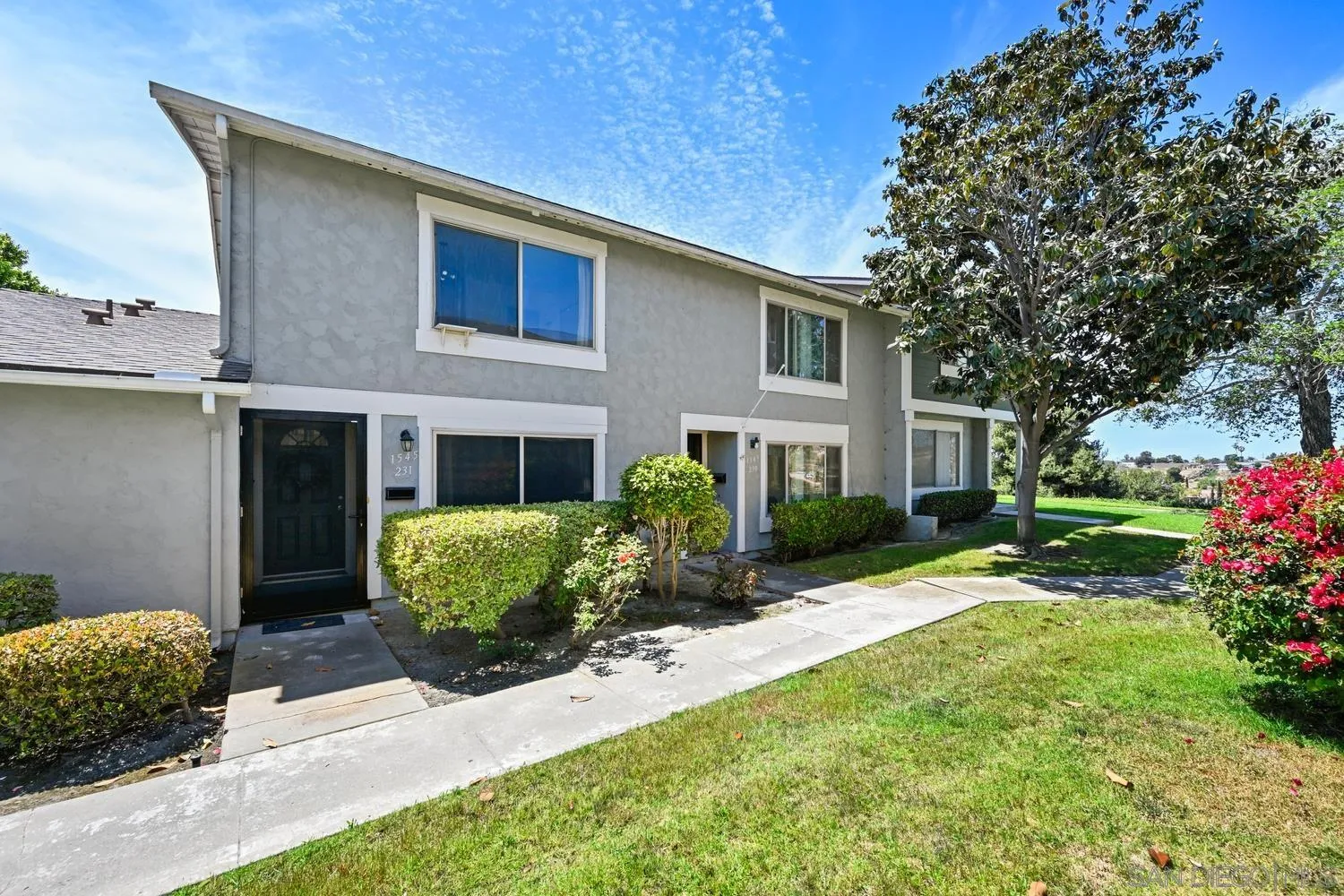 https://cdn.realtyfeed.com/cdn/127/260010160/132dc1f714b9800bf7a56840963cba30.webp