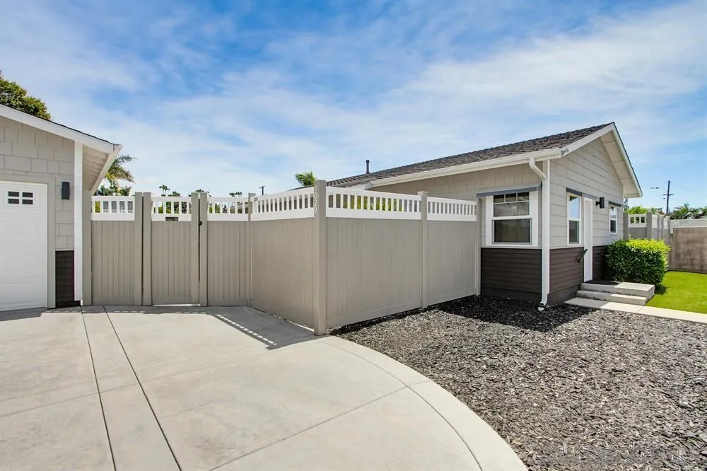 https://cdn.realtyfeed.com/cdn/127/260010164/8a535fffd08f3a6f7fa40391367eb716.webp