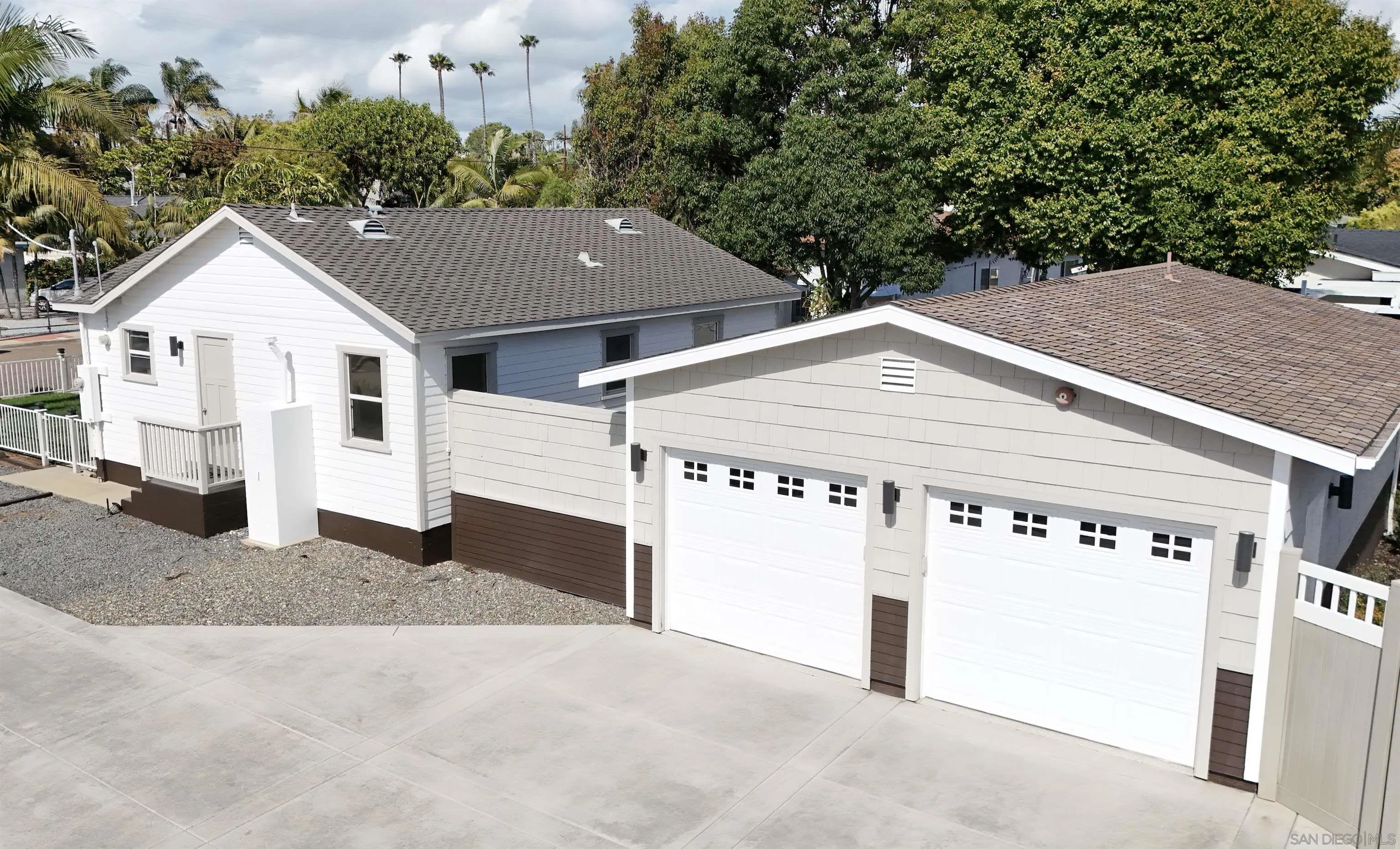 https://cdn.realtyfeed.com/cdn/127/260010164/dc01d699dcd6c79c91d8a8b5f3325c04.webp