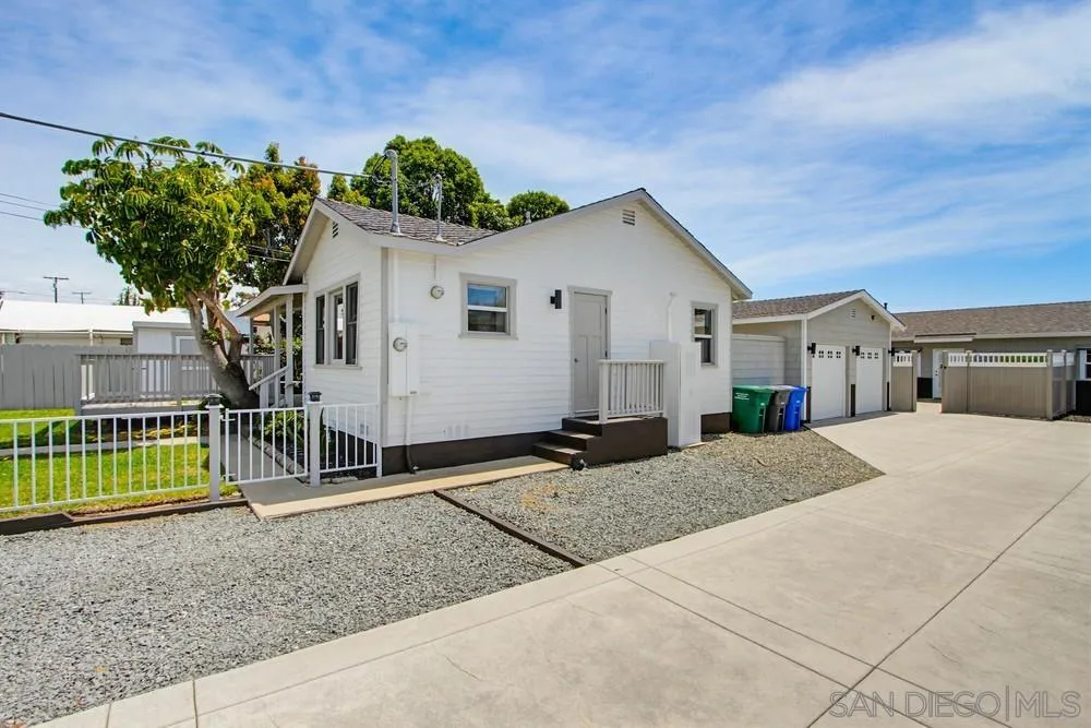 https://cdn.realtyfeed.com/cdn/127/260010164/e82487c16972a4303e445ee1e7566268.webp