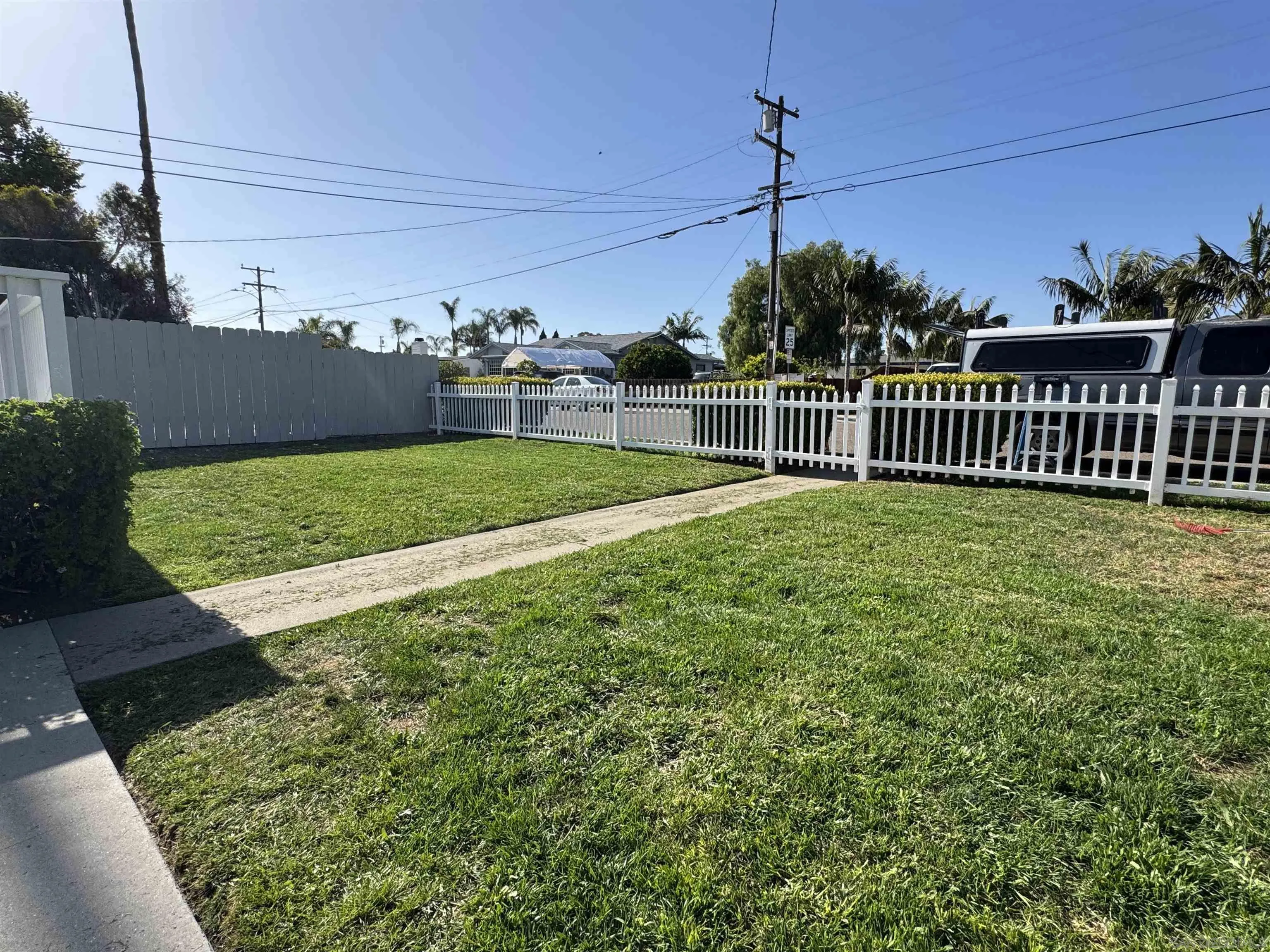 https://cdn.realtyfeed.com/cdn/127/260010165/03d3cb354faf4a6f3da1dbc0a8e590f6.webp
