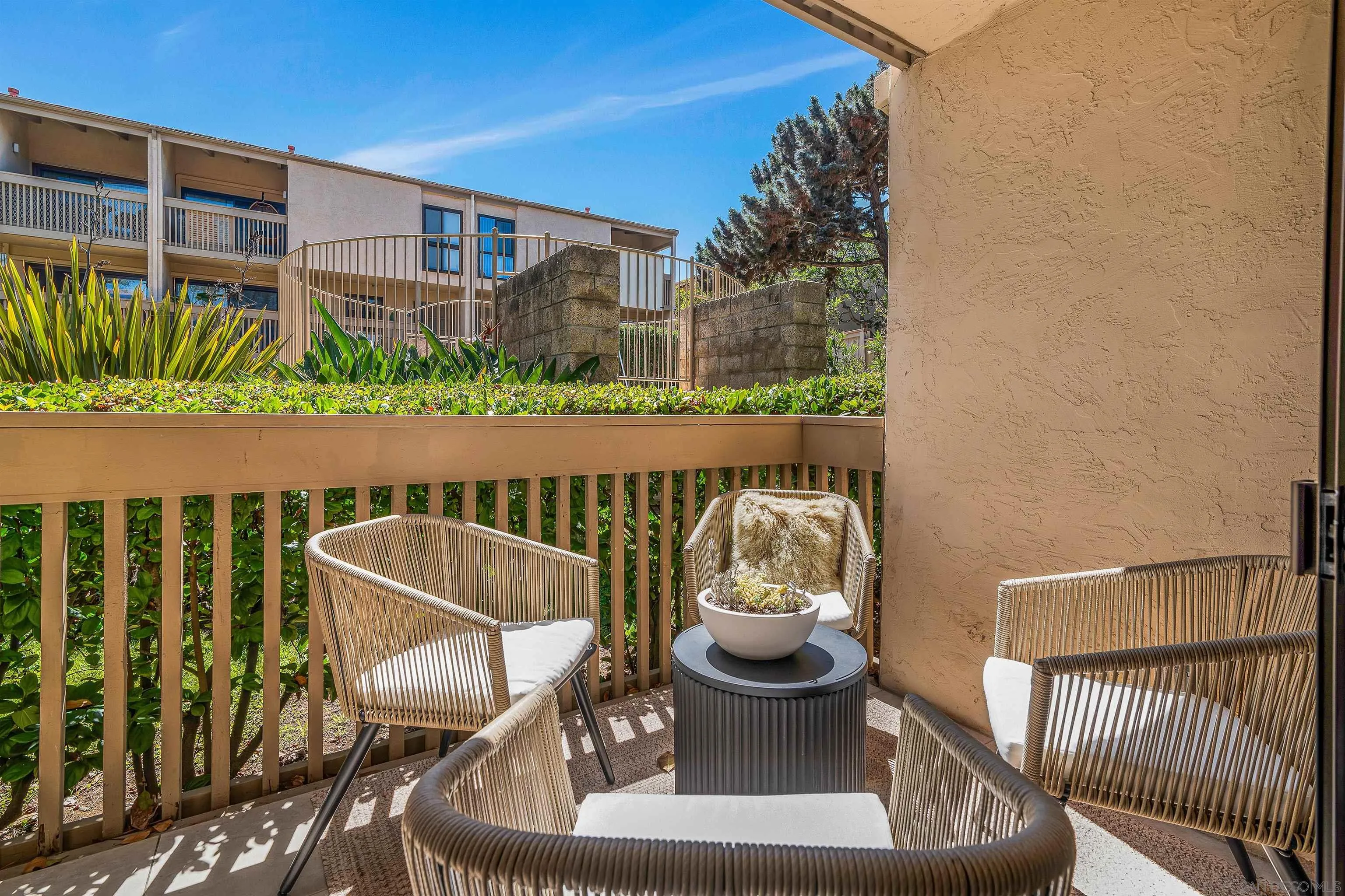 https://cdn.realtyfeed.com/cdn/127/260010167/114b981ceb1ac72449cfbfc0951ff772.webp