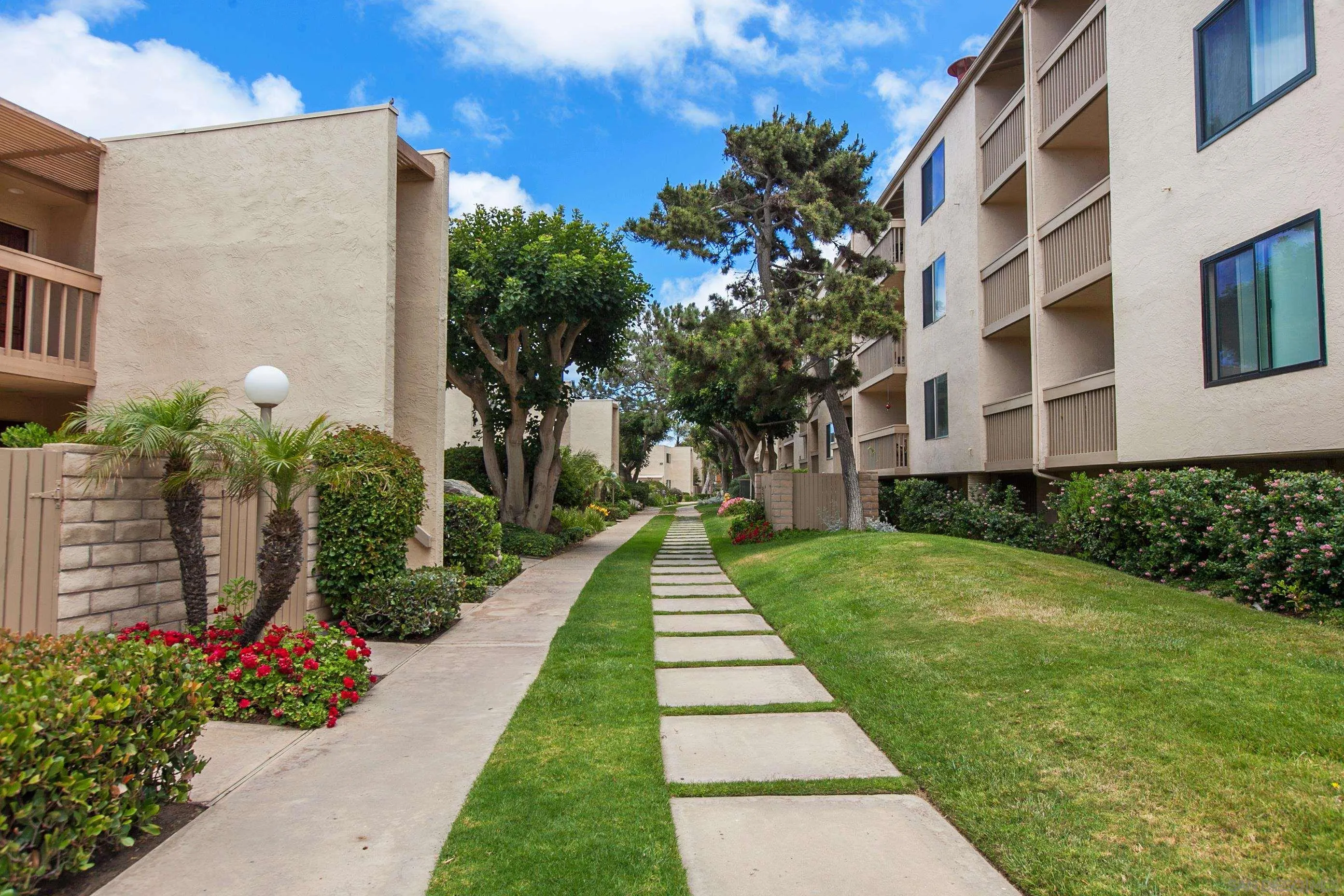 https://cdn.realtyfeed.com/cdn/127/260010167/29e736d5fe32a0b74cd8b33932d9d912.webp