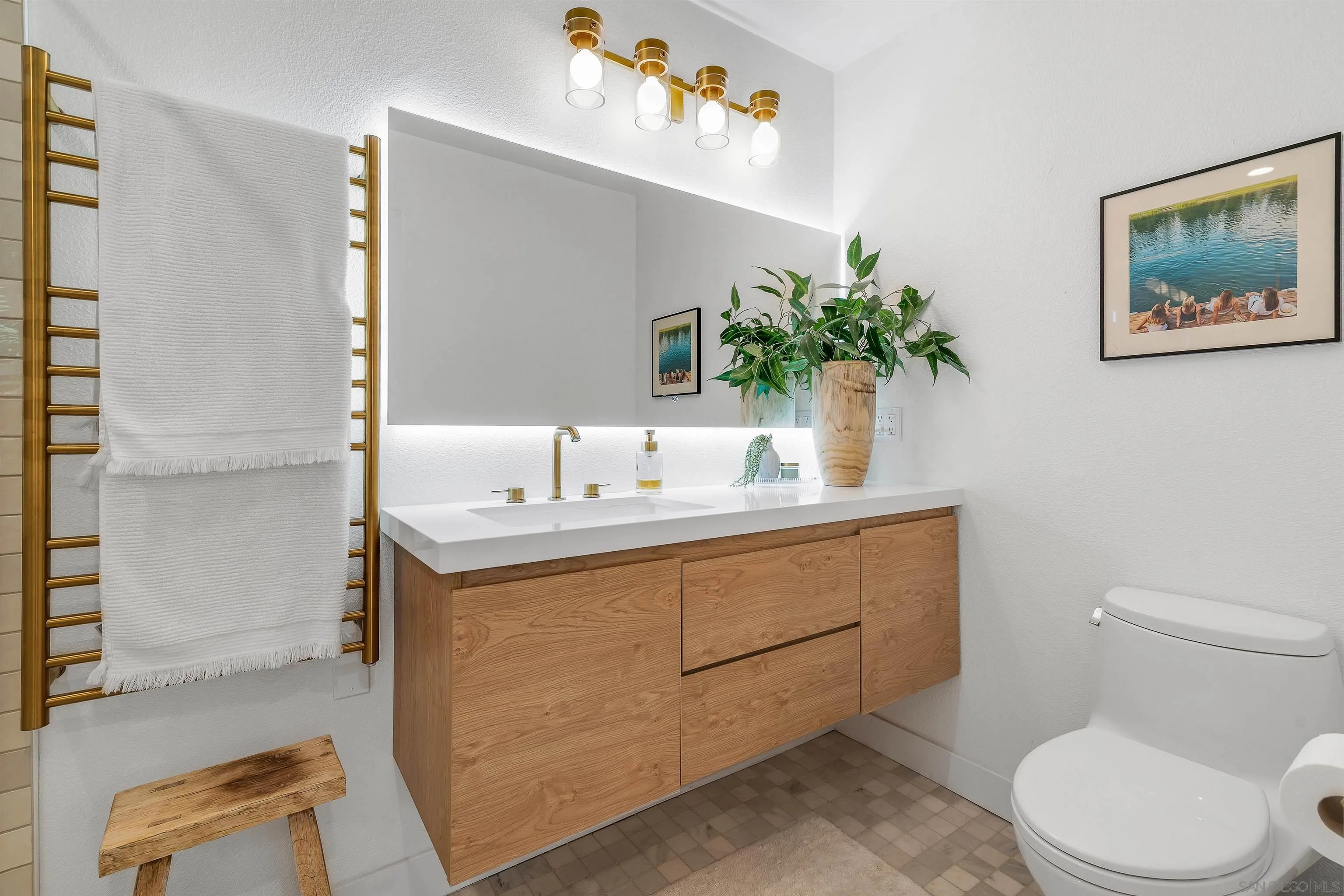 https://cdn.realtyfeed.com/cdn/127/260010167/4ac82371458f0d137e2dd73e01d58350.webp