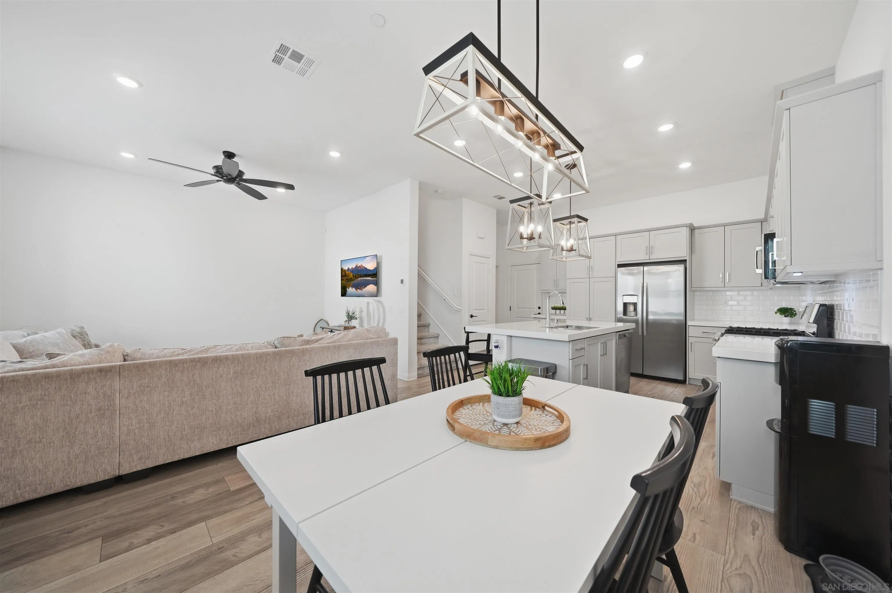 Photo #9: 260010169 Listing: Photo #9