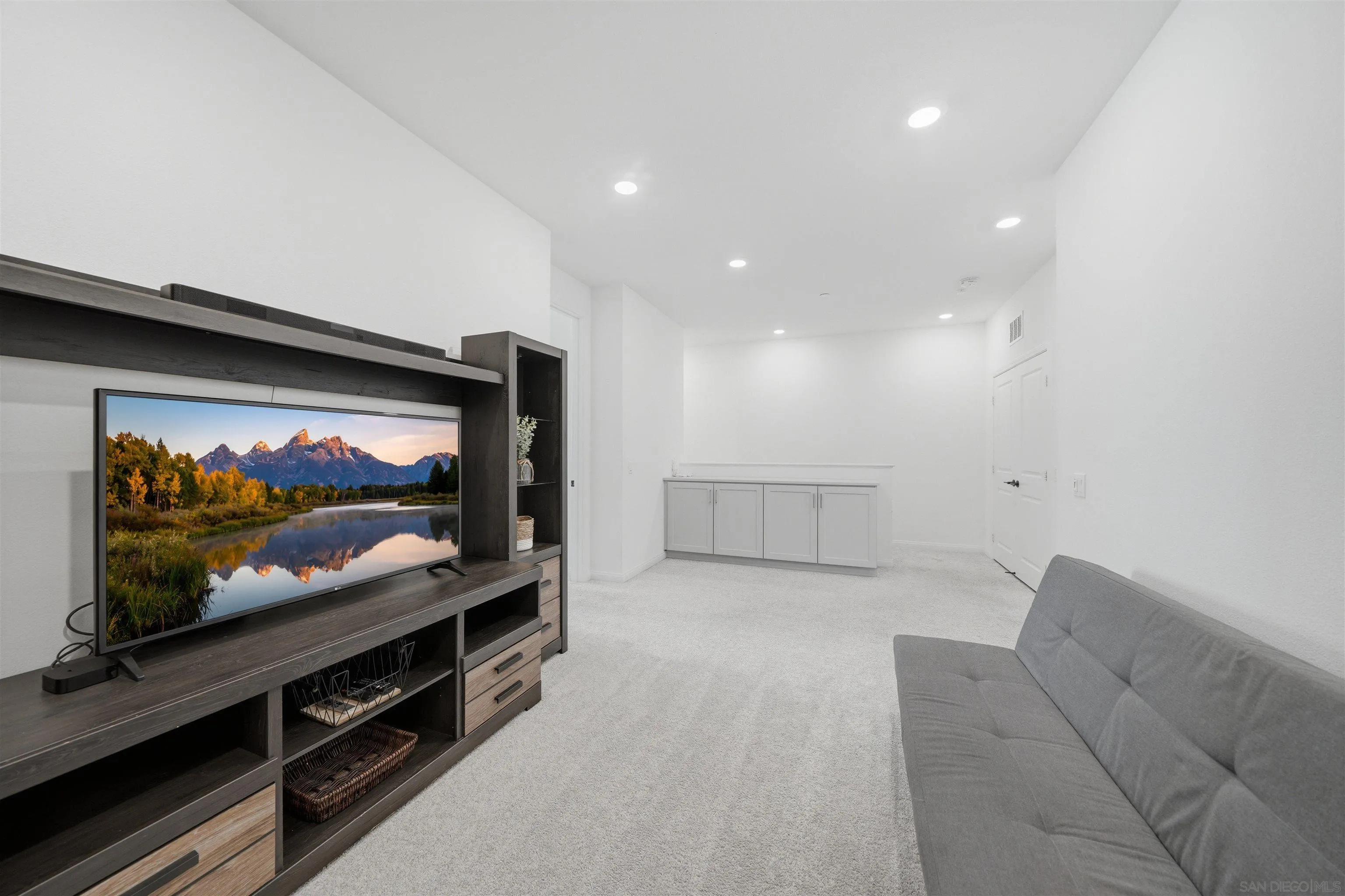 Photo #14: 260010169 Listing: Photo #14