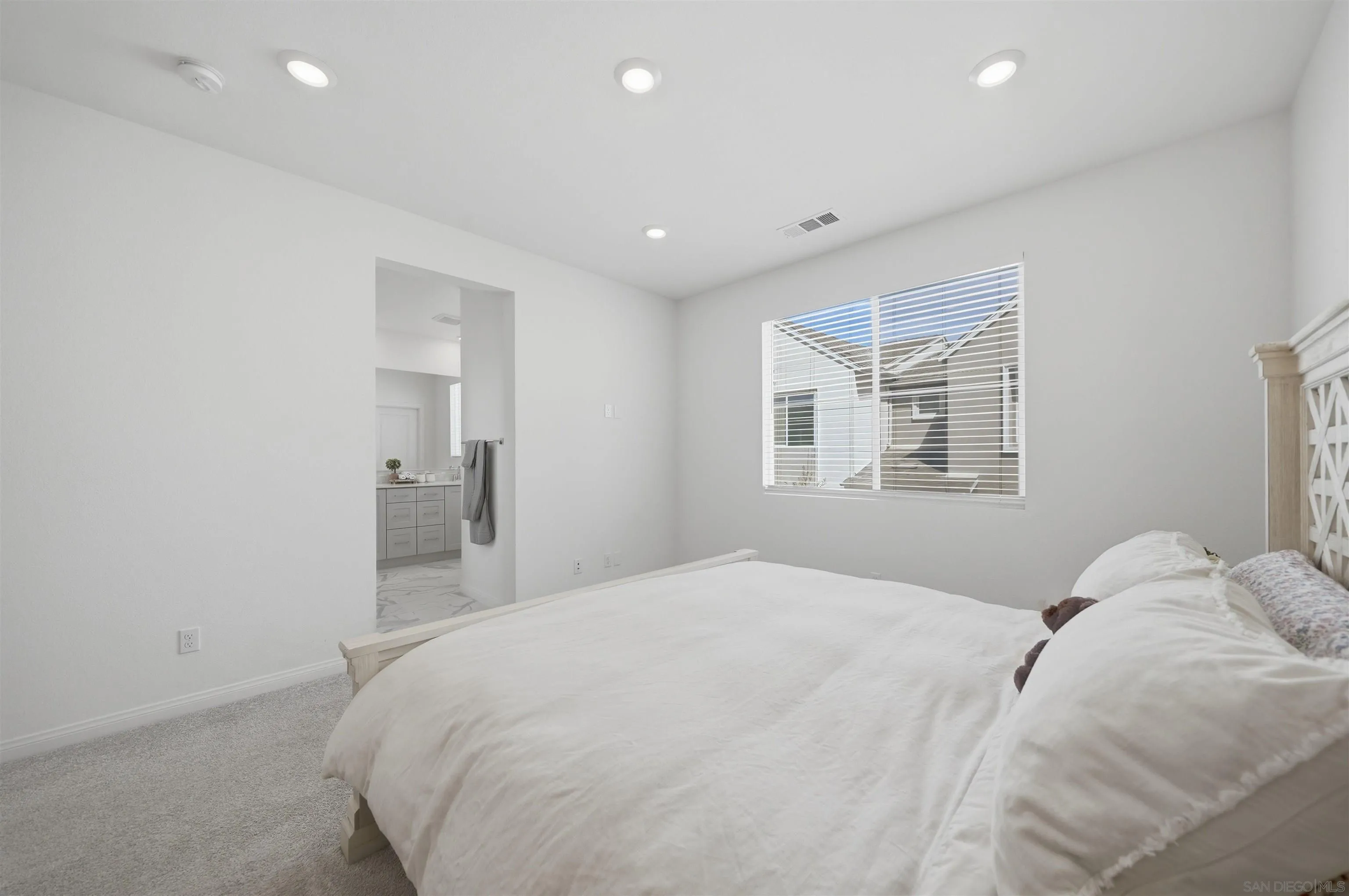 Photo #16: 260010169 Listing: Photo #16