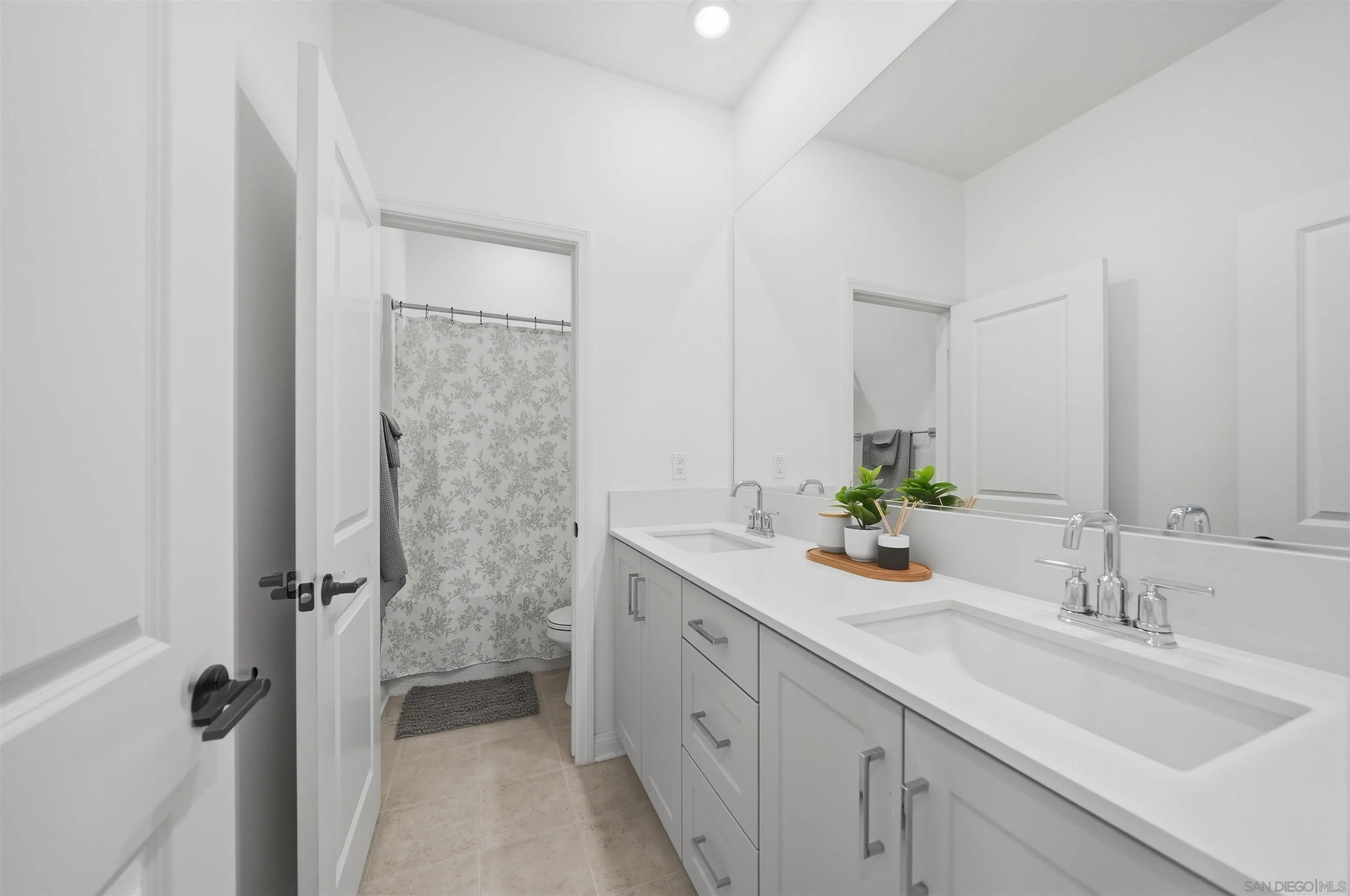 Photo #18: 260010169 Listing: Photo #18