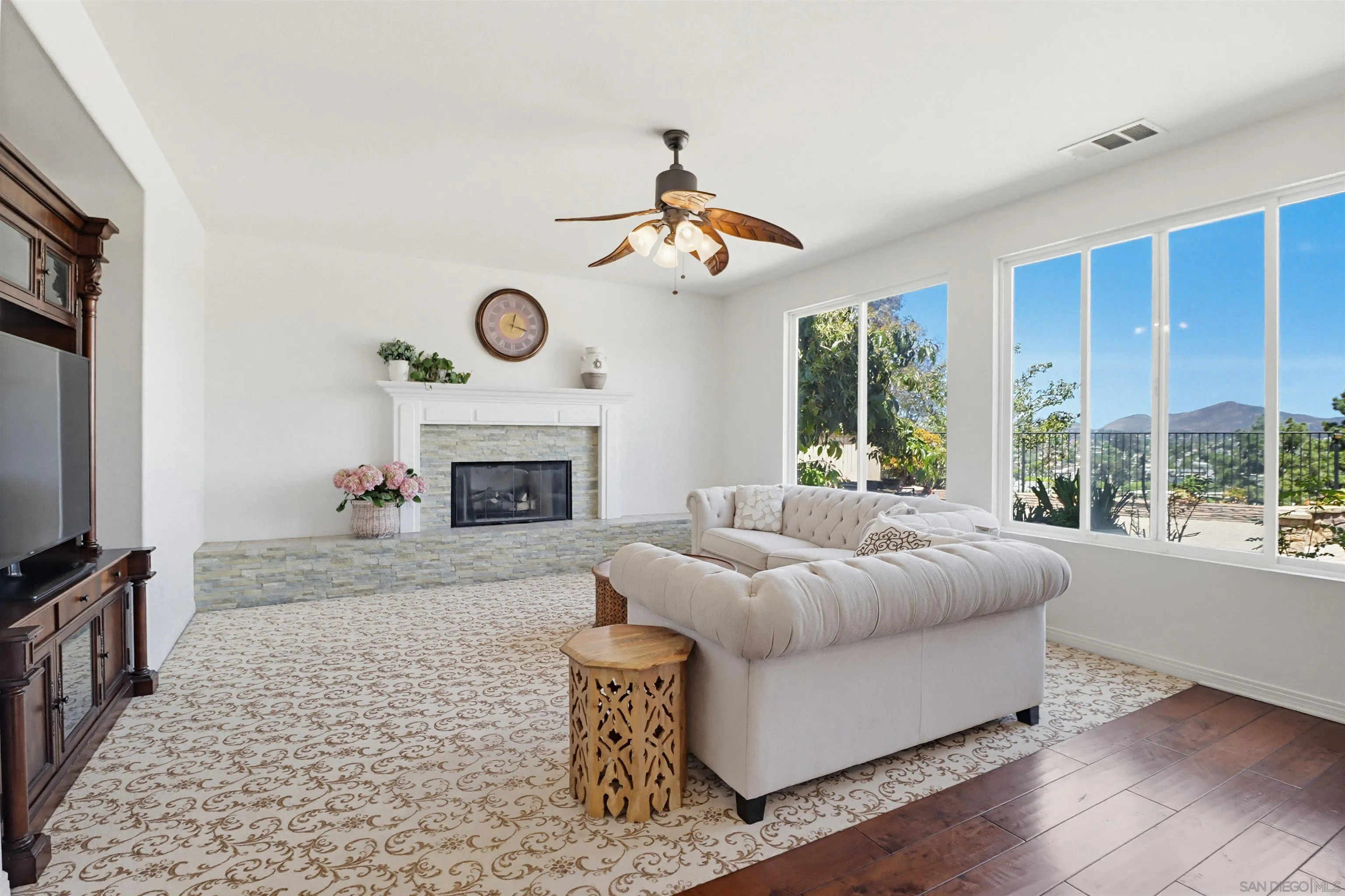 https://cdn.realtyfeed.com/cdn/127/260010170/5743aba3d6a7d43d0537a47fbfac0d6d.webp