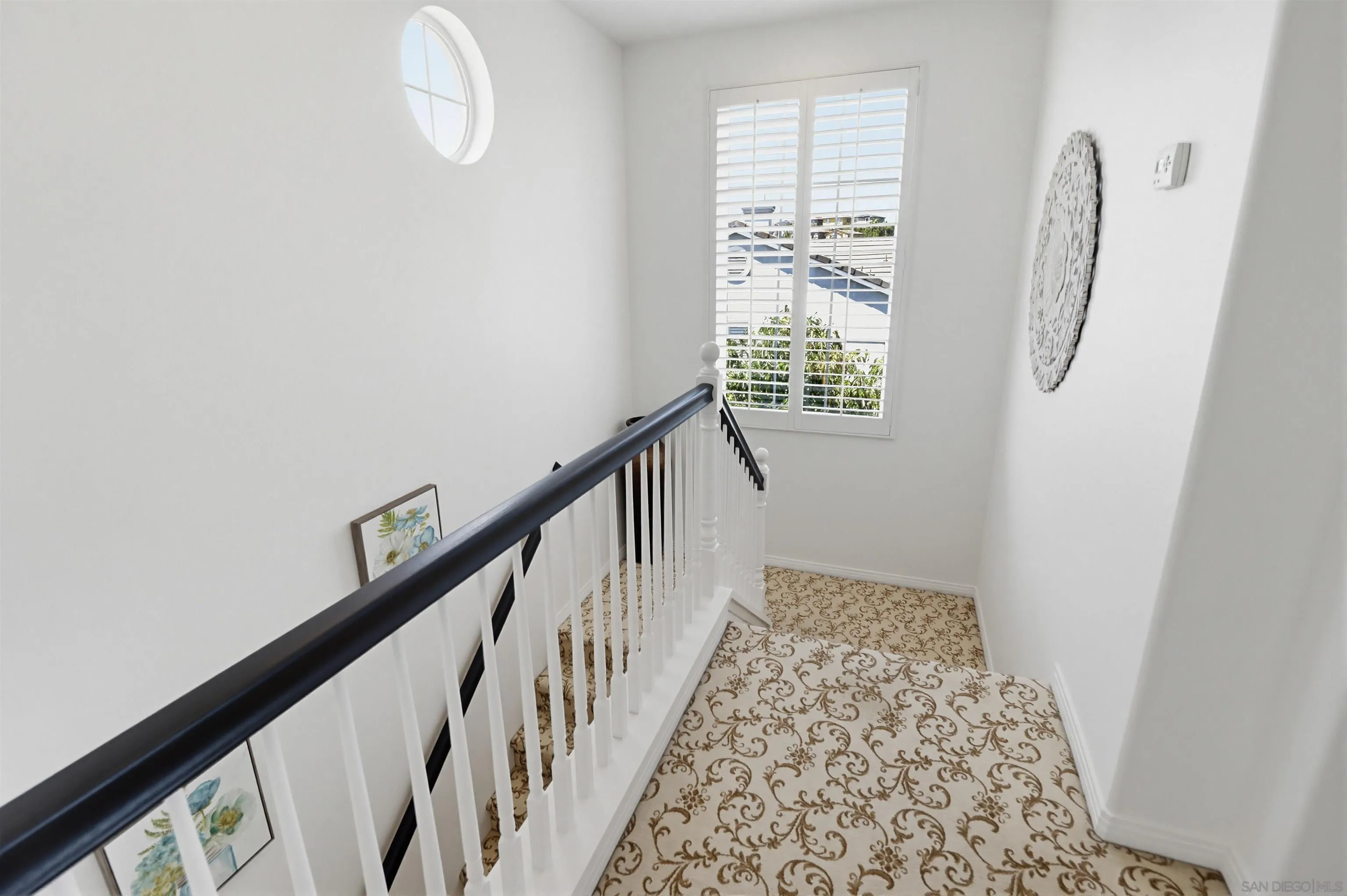https://cdn.realtyfeed.com/cdn/127/260010170/b1240bcd0063b59b53af1e7f5438c045.webp